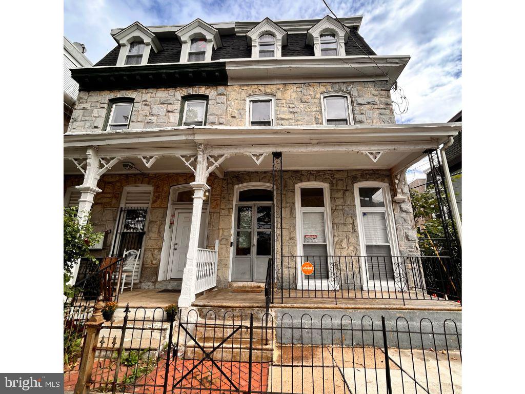 411 N PRESTON STREET