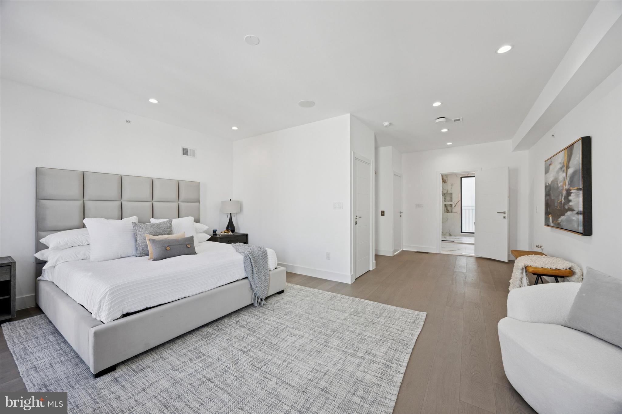 1843 HARTRANFT STREET B101