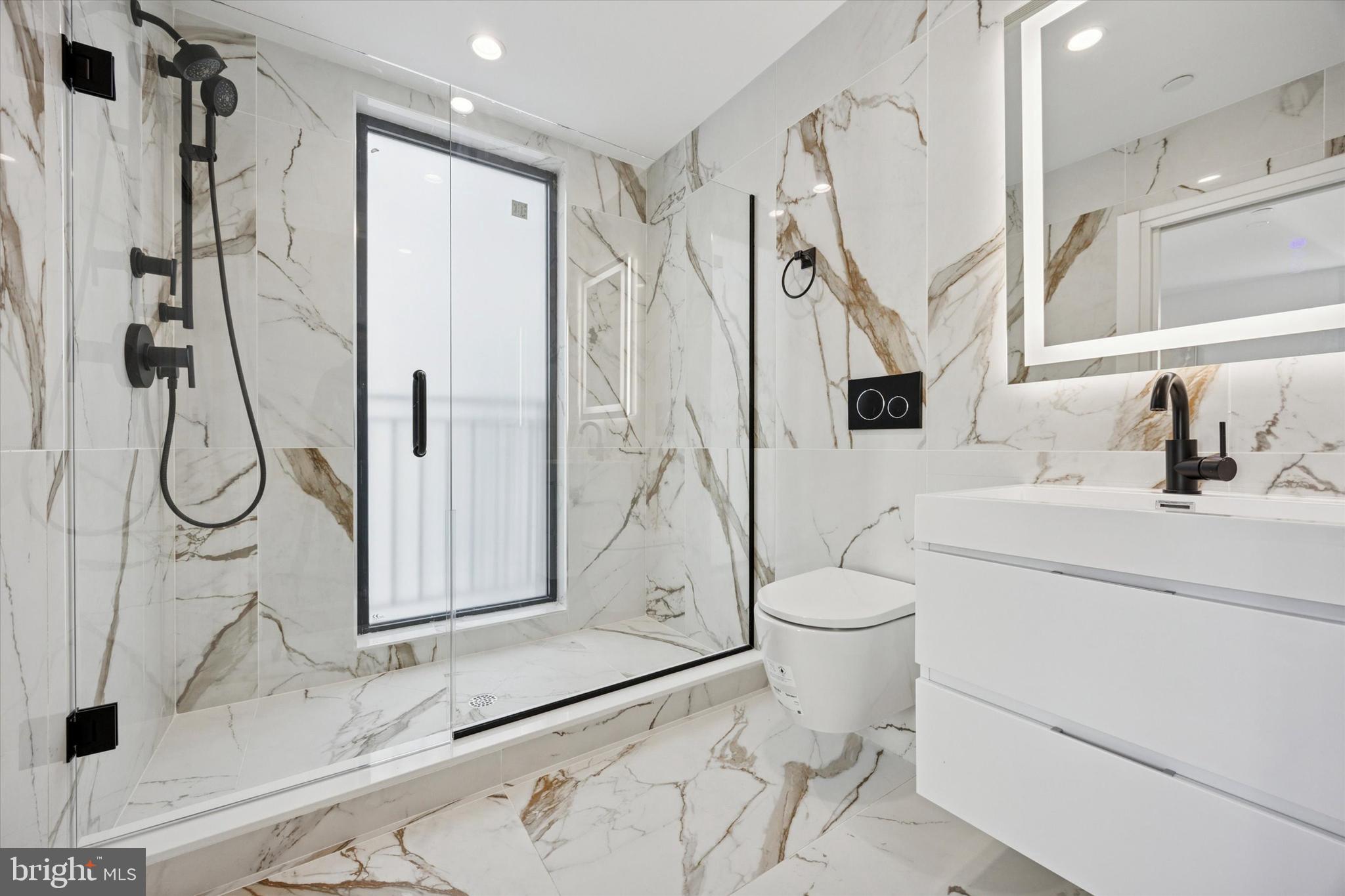 1843 HARTRANFT STREET B101