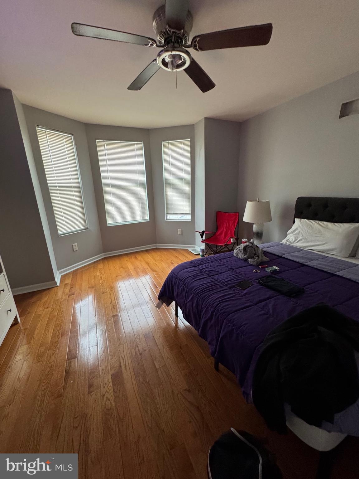 3048 W OXFORD STREET