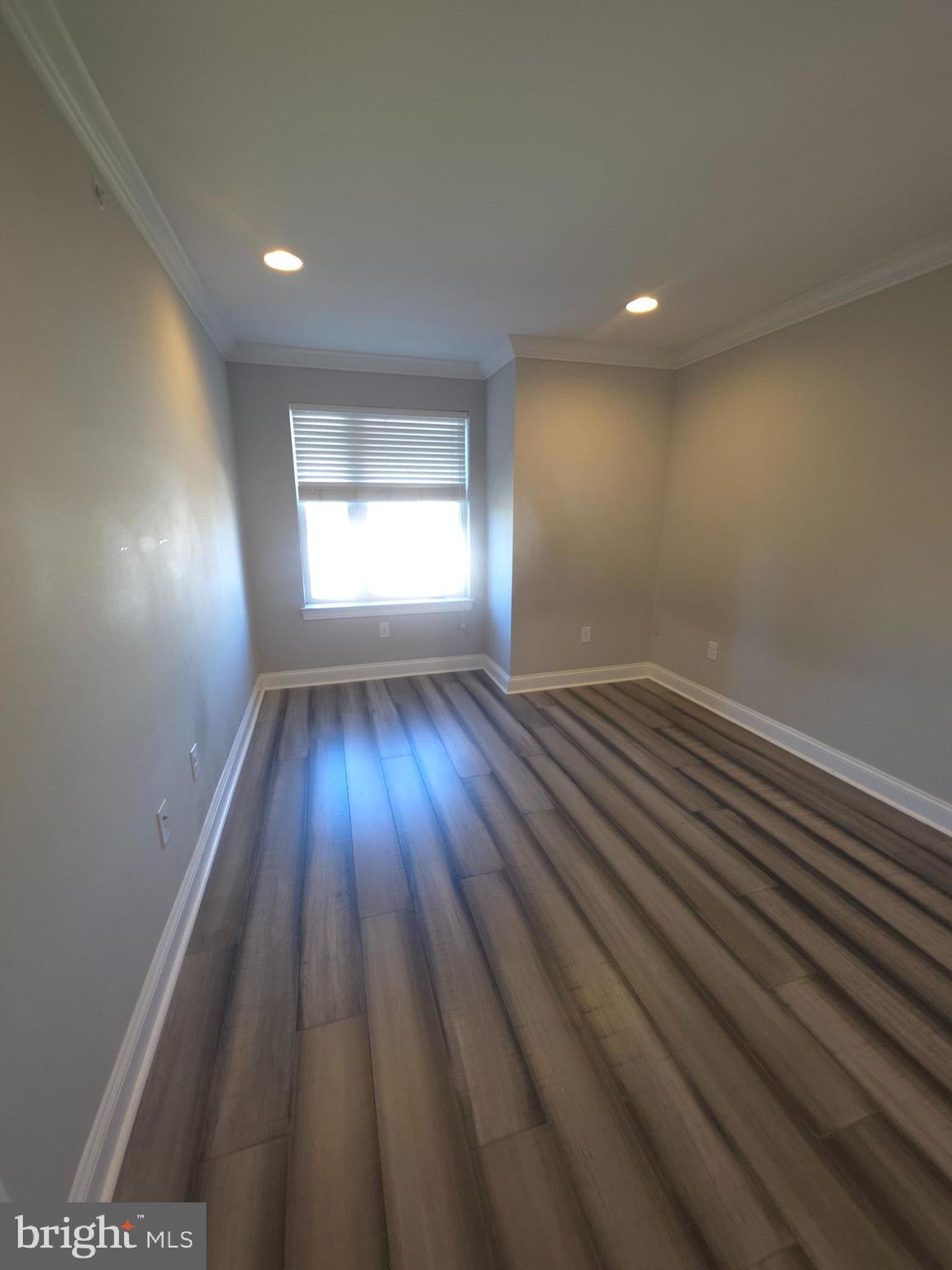 3406 W COMMISSIONER STREET 3