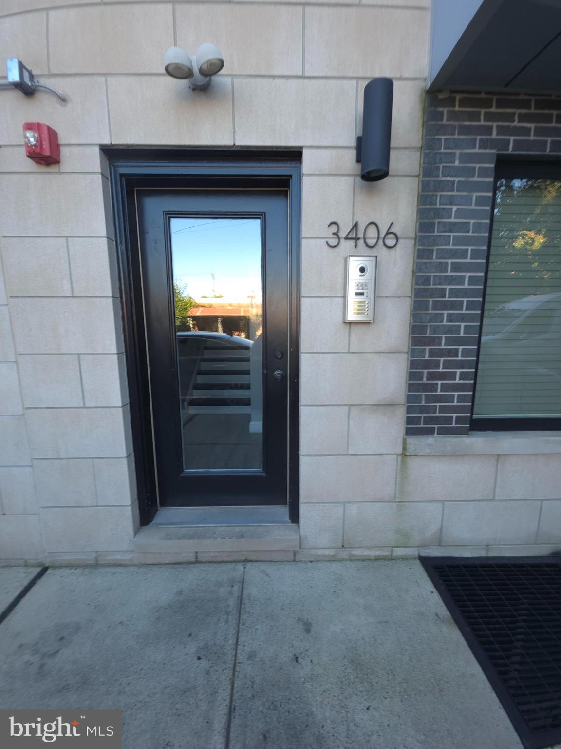 3406 W COMMISSIONER STREET 3