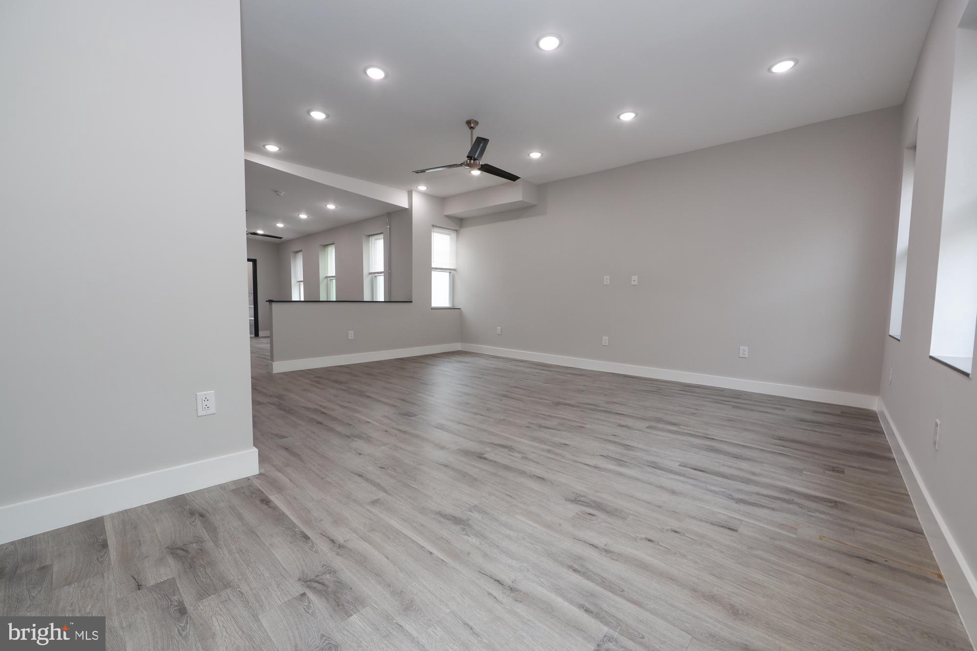 3565 & 3567 KENSINGTON AVENUE