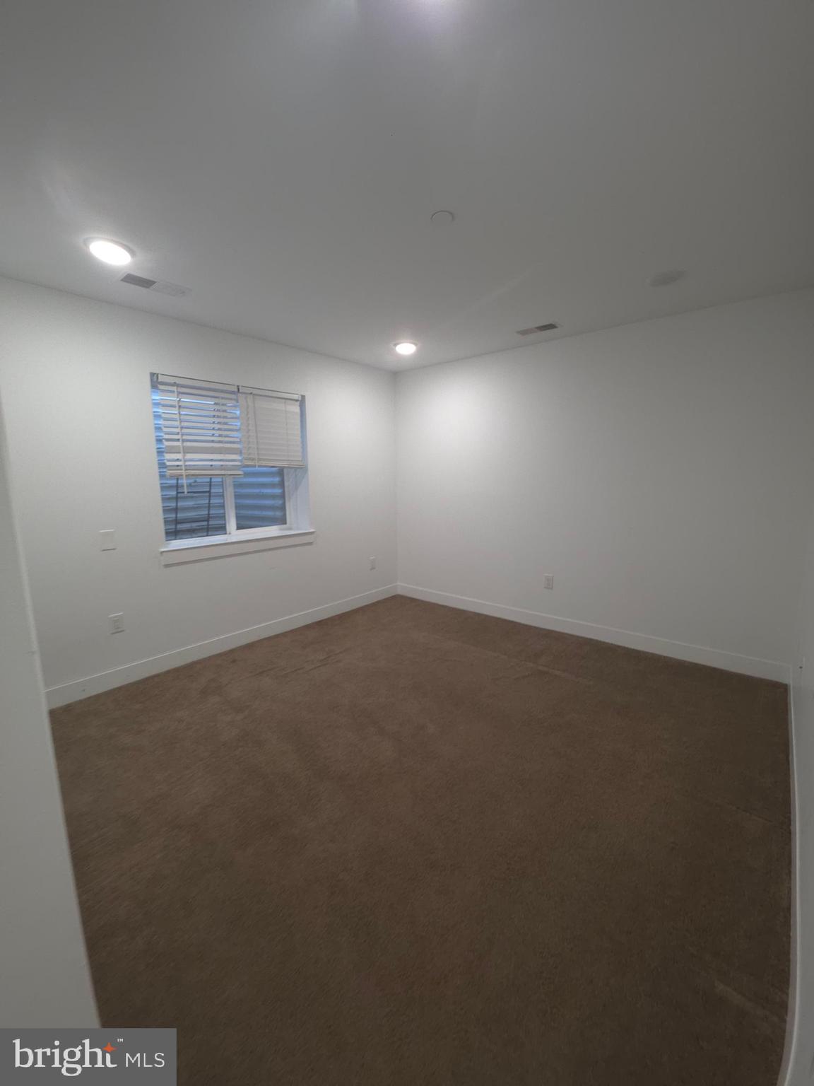 3925 HAVERFORD AVENUE LL6