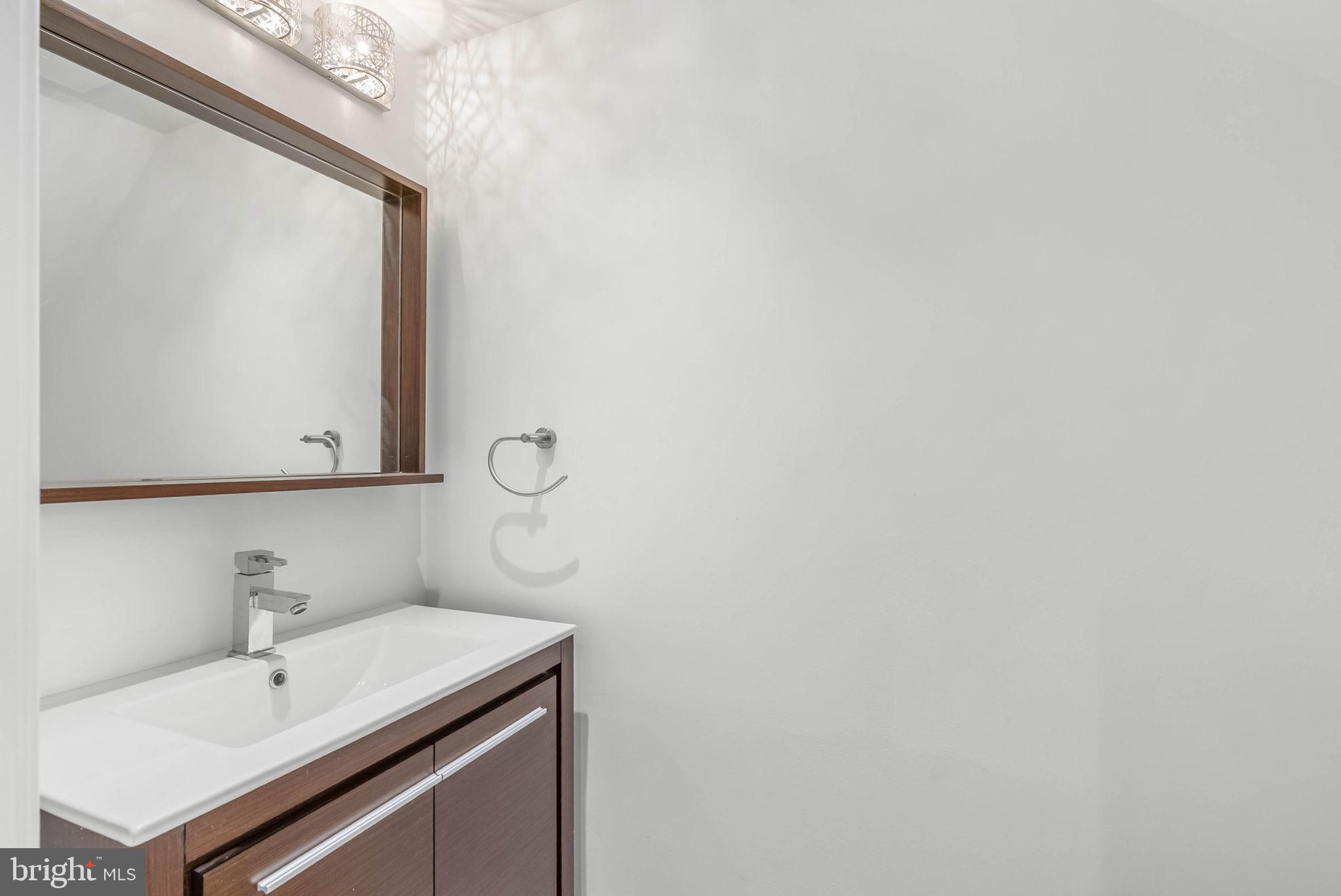 2018 WALNUT STREET 2018