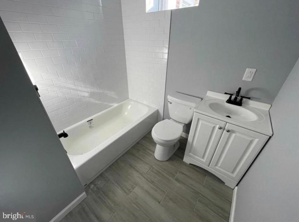 1530 S LINDENWOOD STREET