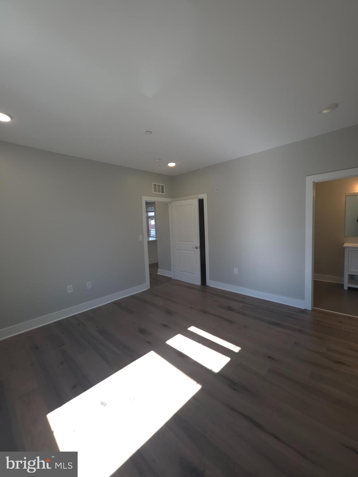 3925 HAVERFORD AVENUE 307