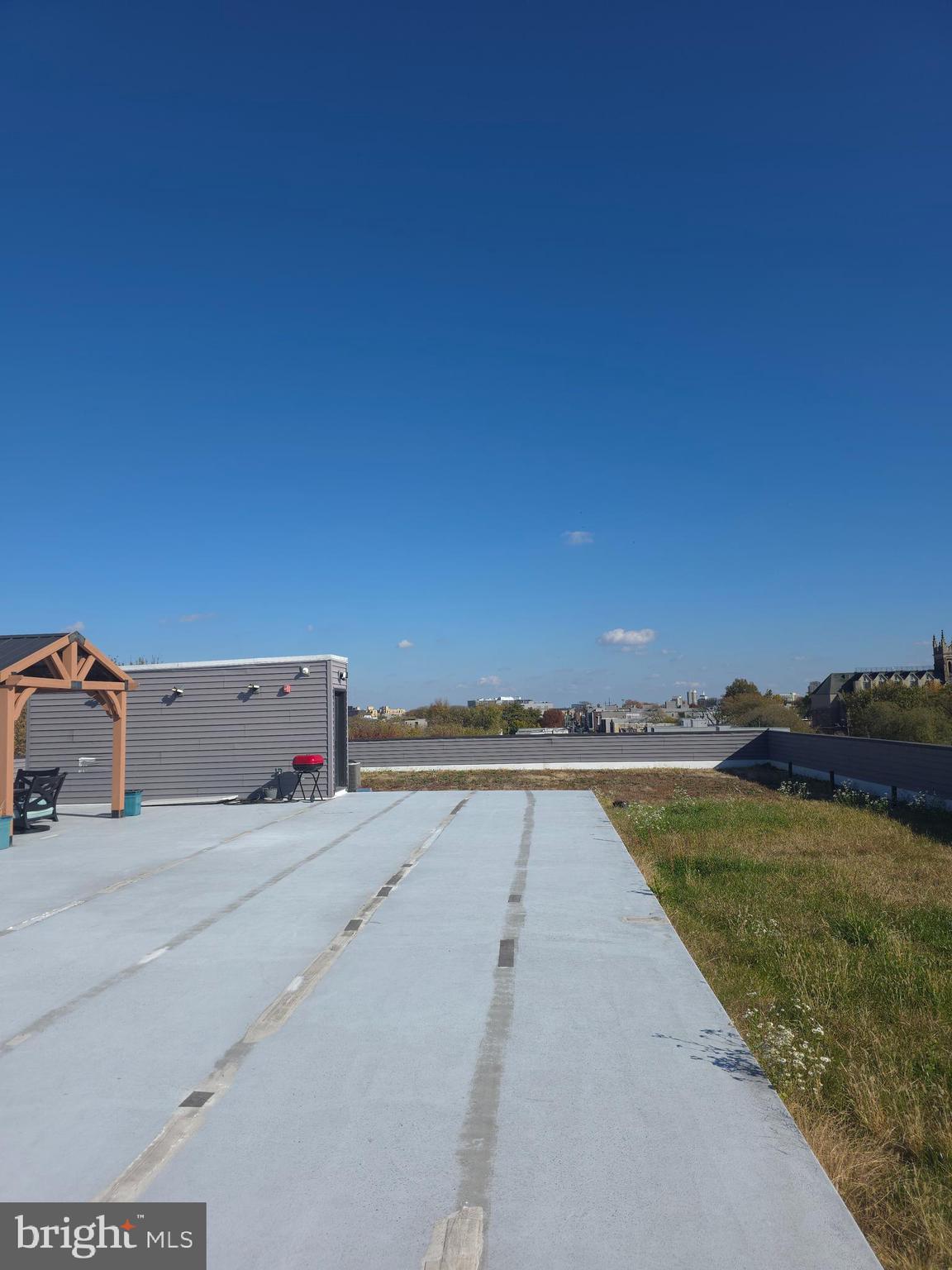 3925 HAVERFORD AVENUE 307