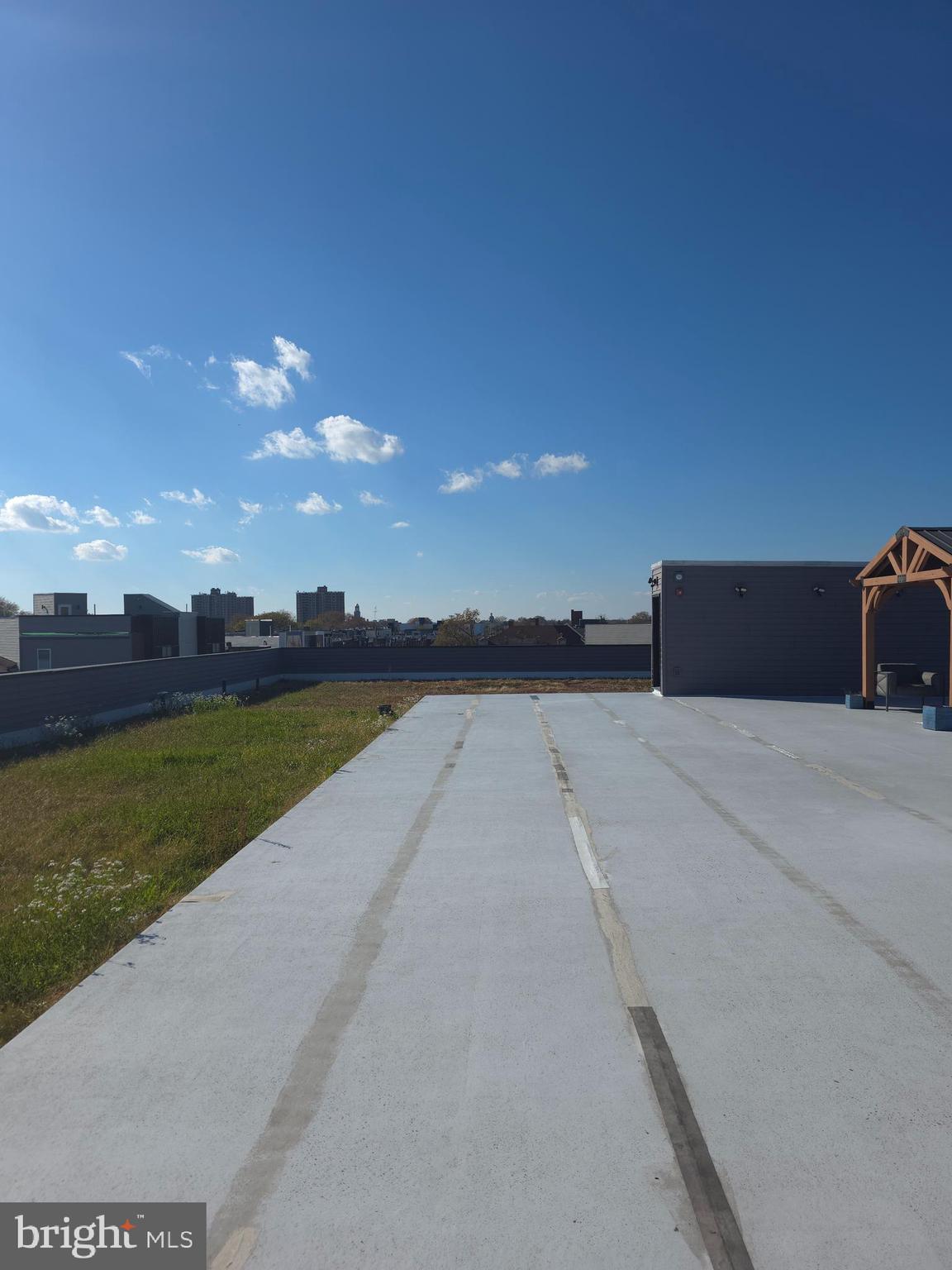 3925 HAVERFORD AVENUE 307