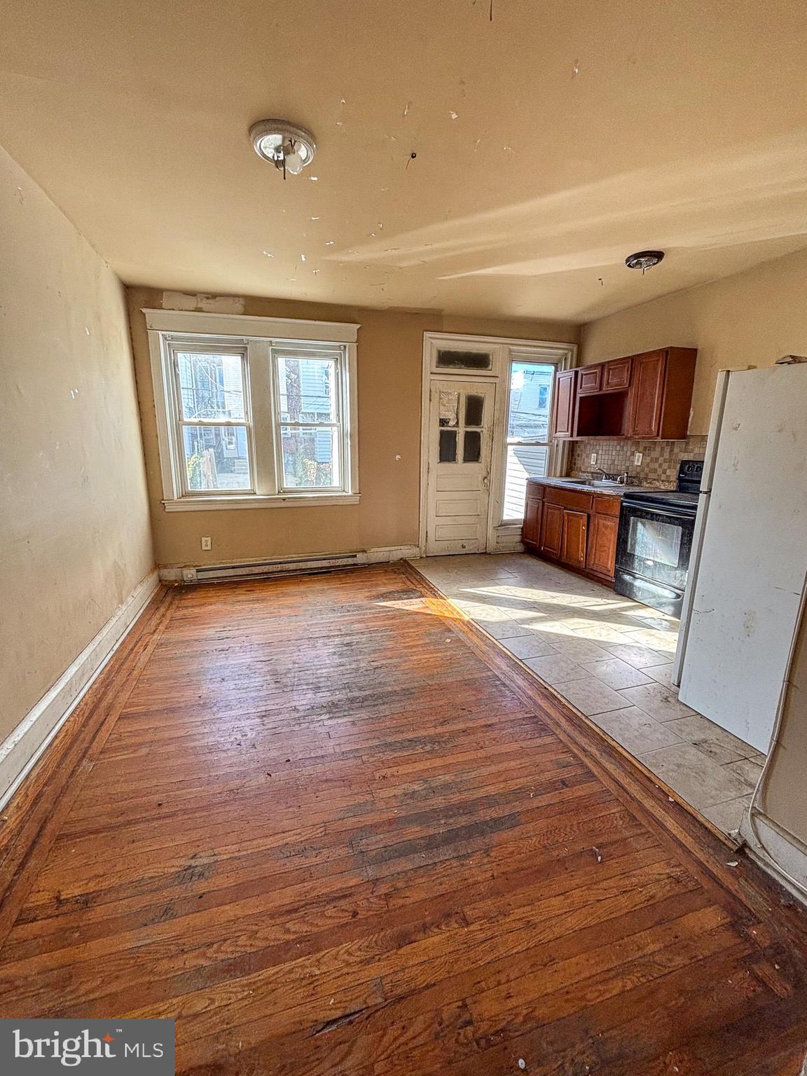 4926 BOUDINOT STREET