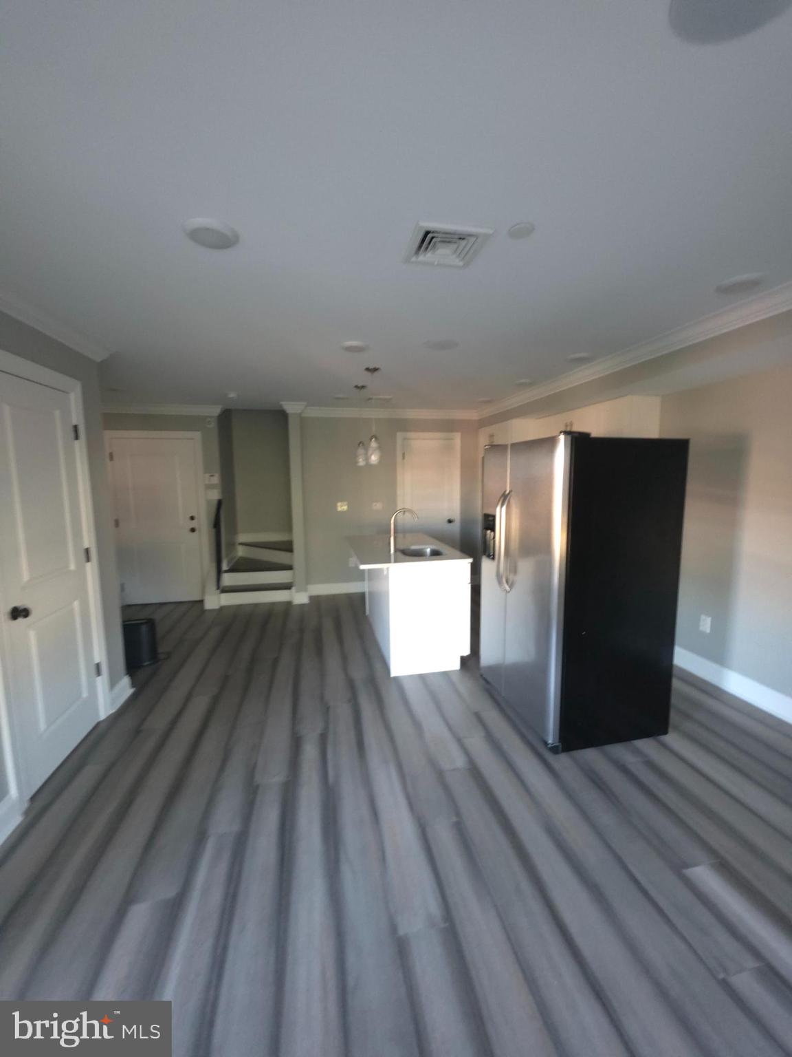 3410 W COMMISSIONER STREET 3