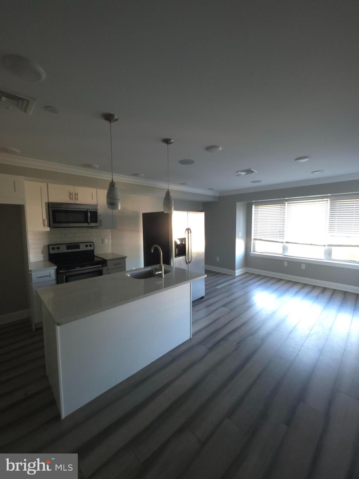 3410 W COMMISSIONER STREET 3