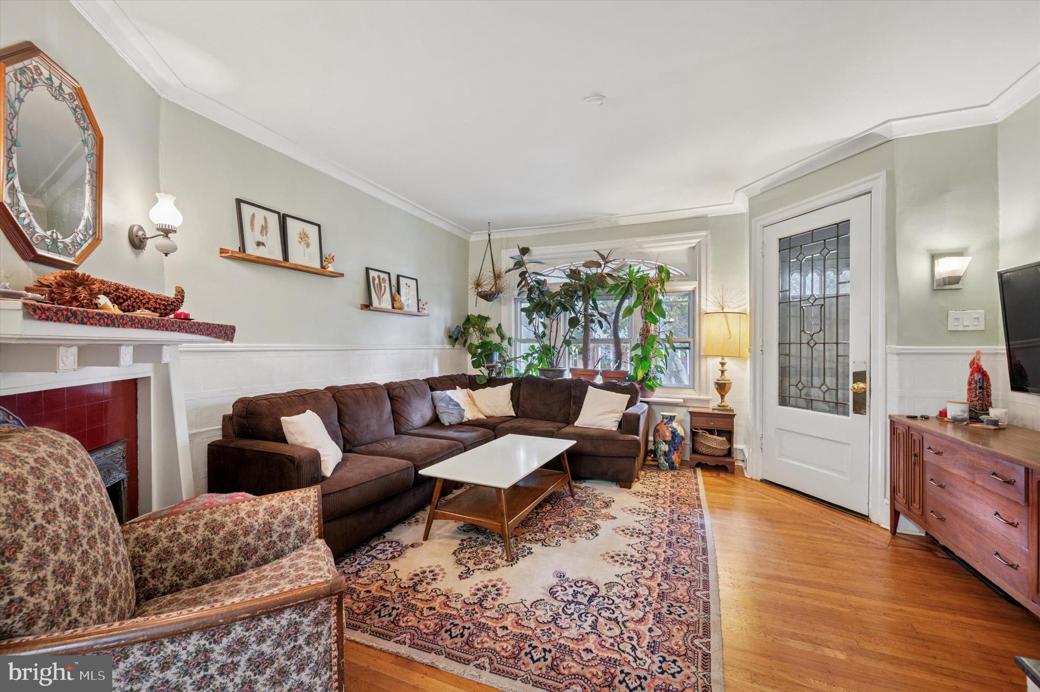 4129 SPRING GARDEN STREET