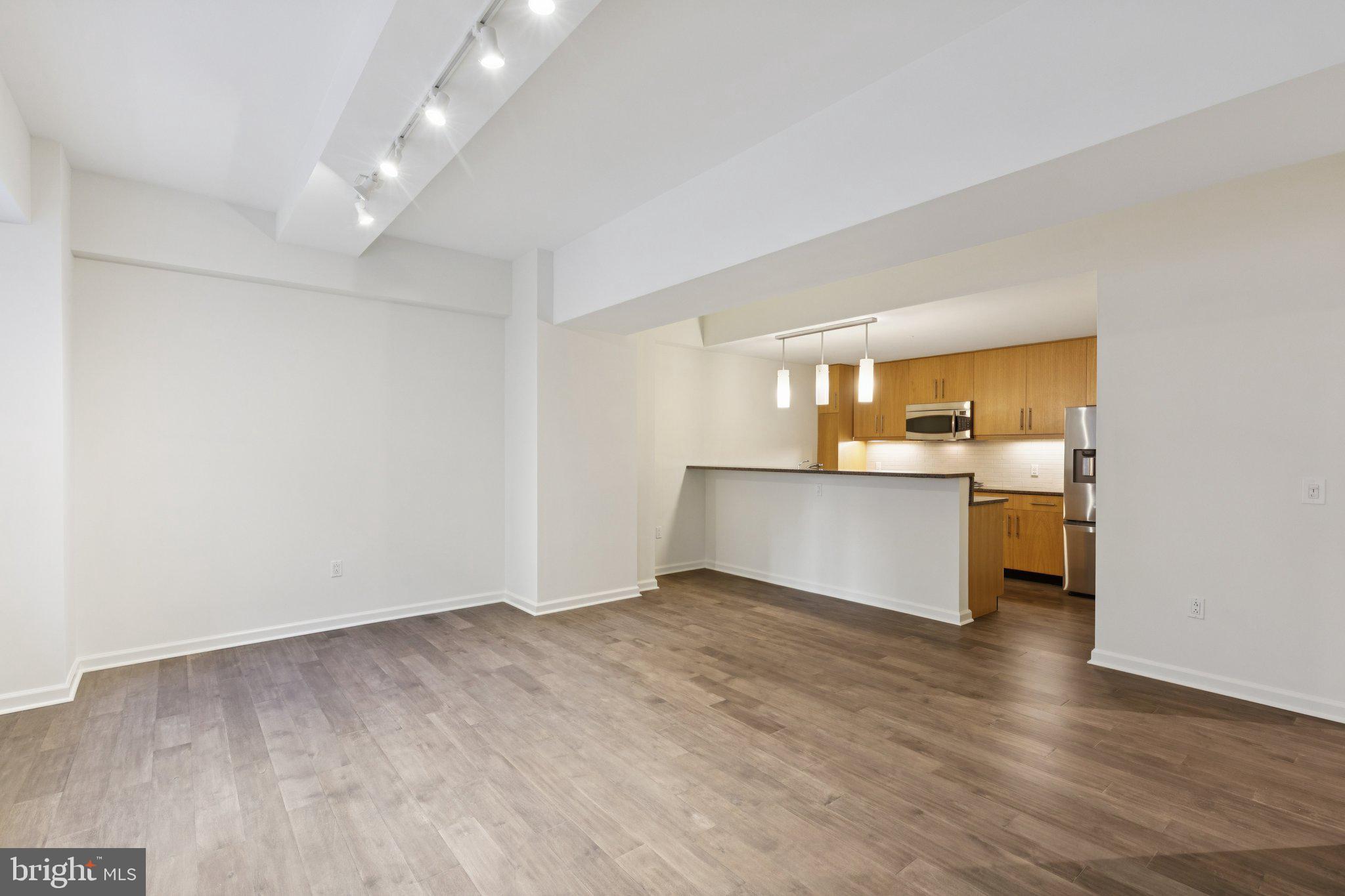 1425 LOCUST STREET 3A