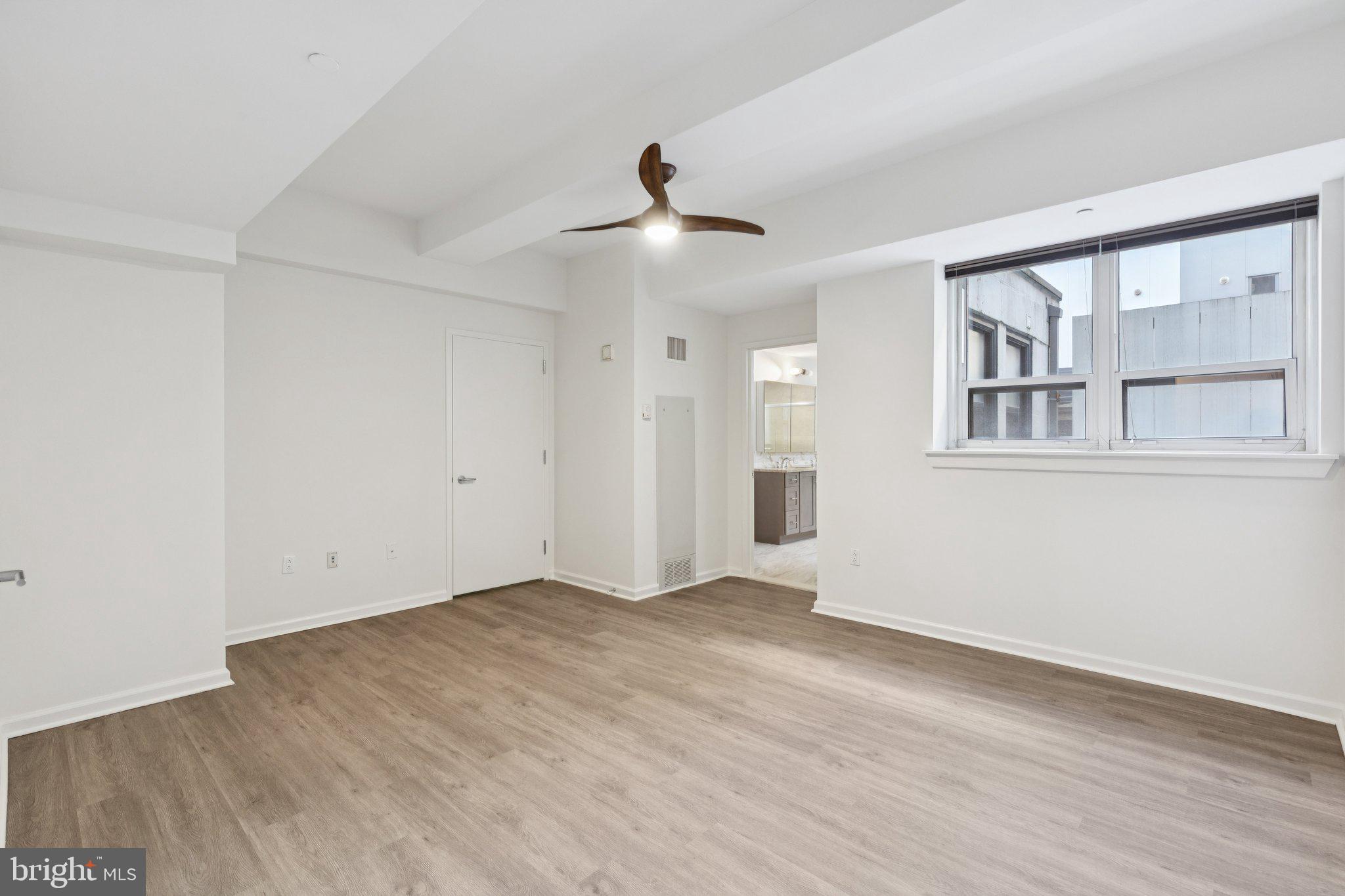 1425 LOCUST STREET 3A