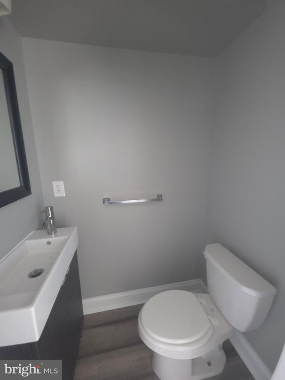 3410 W COMMISSIONER STREET 4