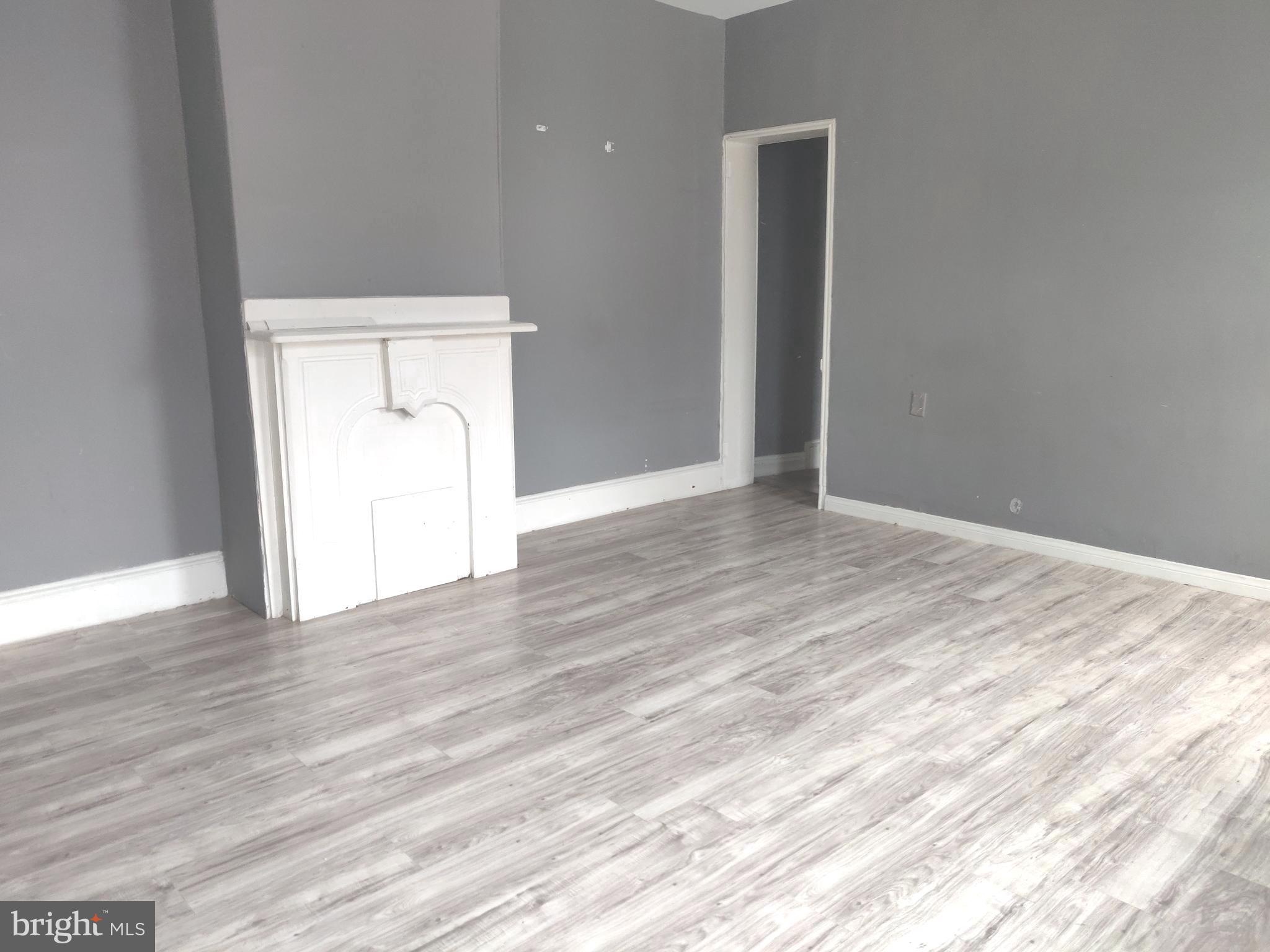 644 W VENANGO STREET 2R