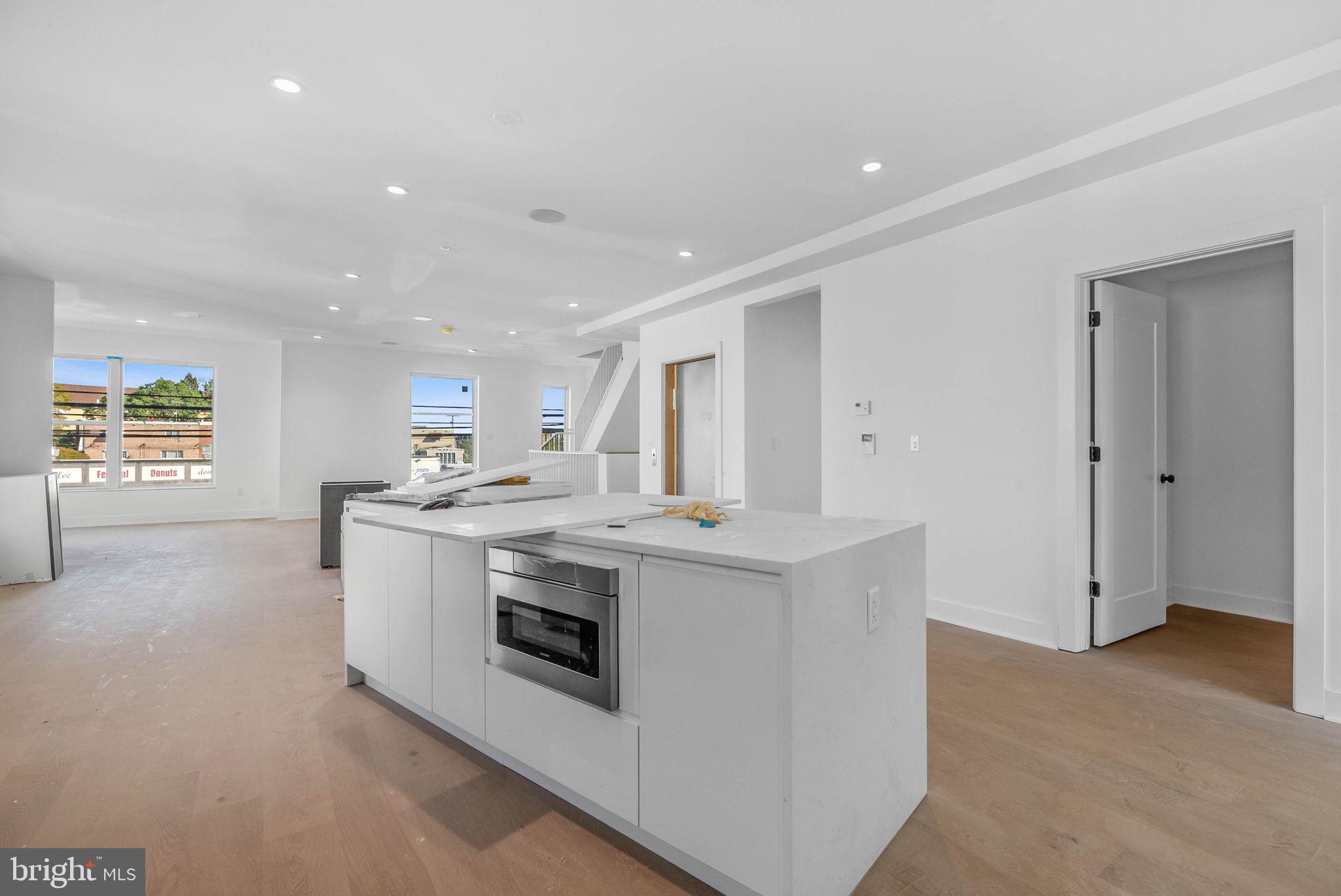 652 FAIRMOUNT AVENUE