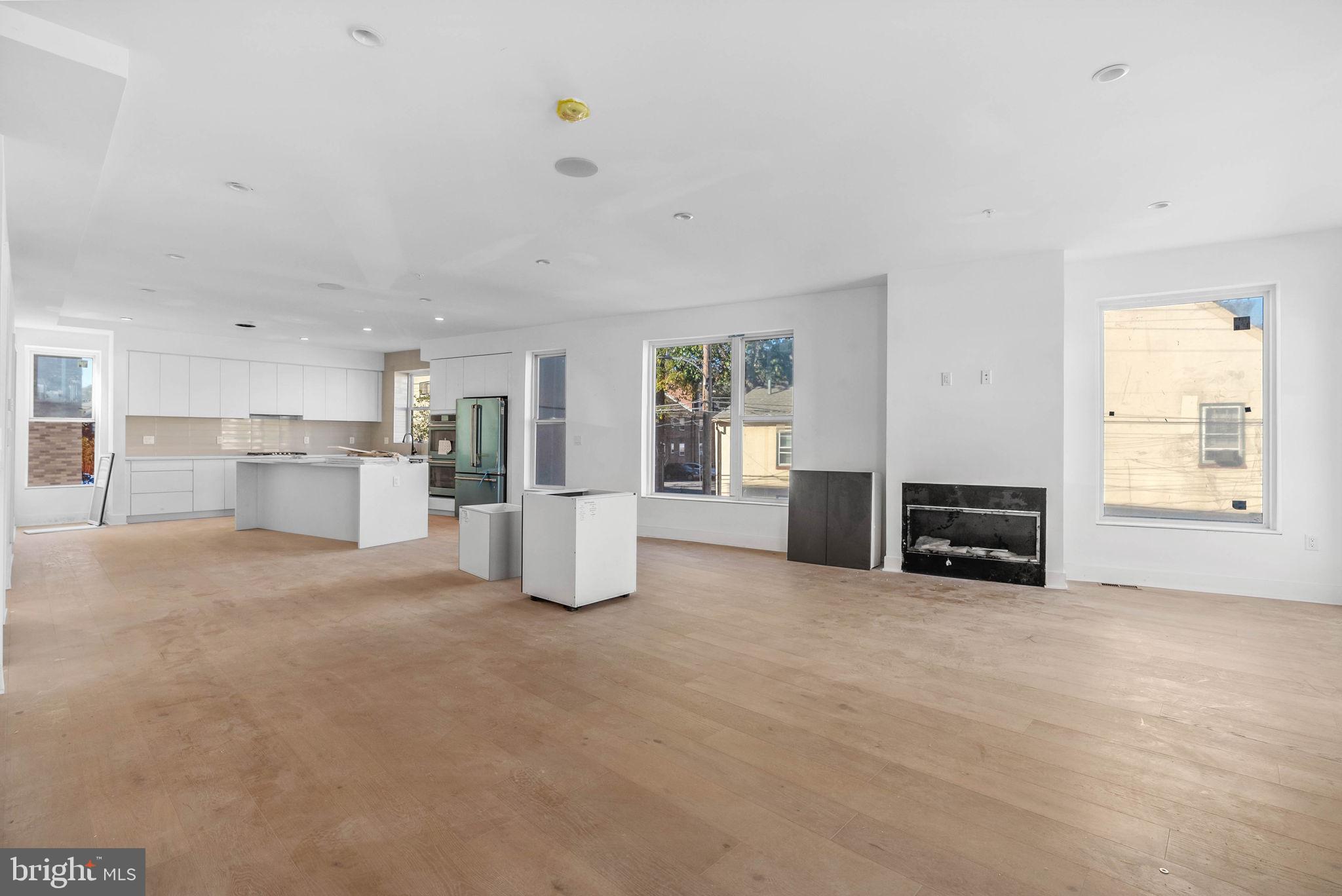 652 FAIRMOUNT AVENUE