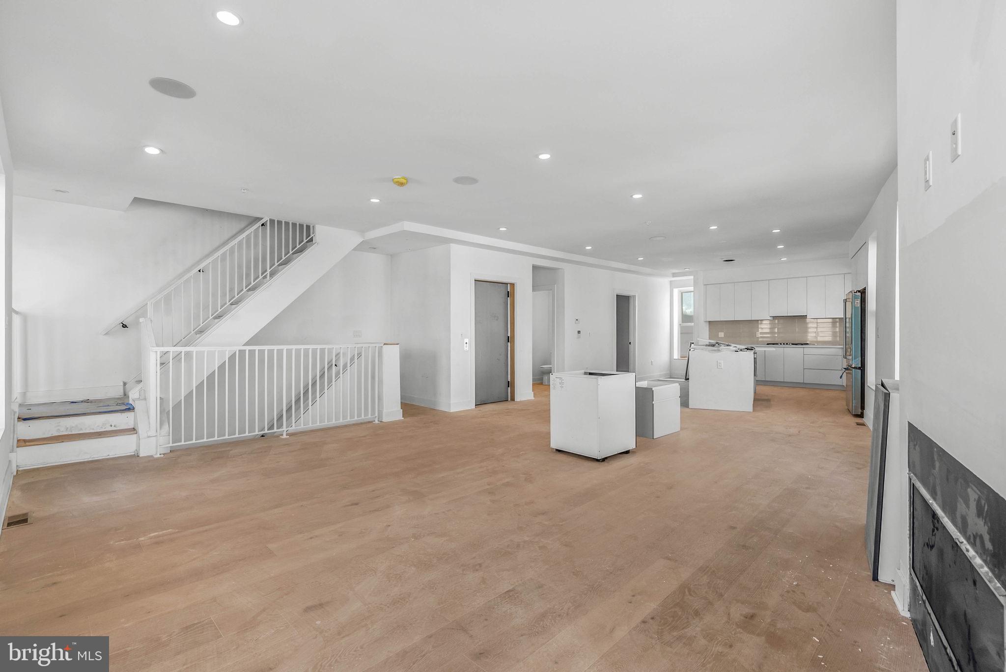 652 FAIRMOUNT AVENUE