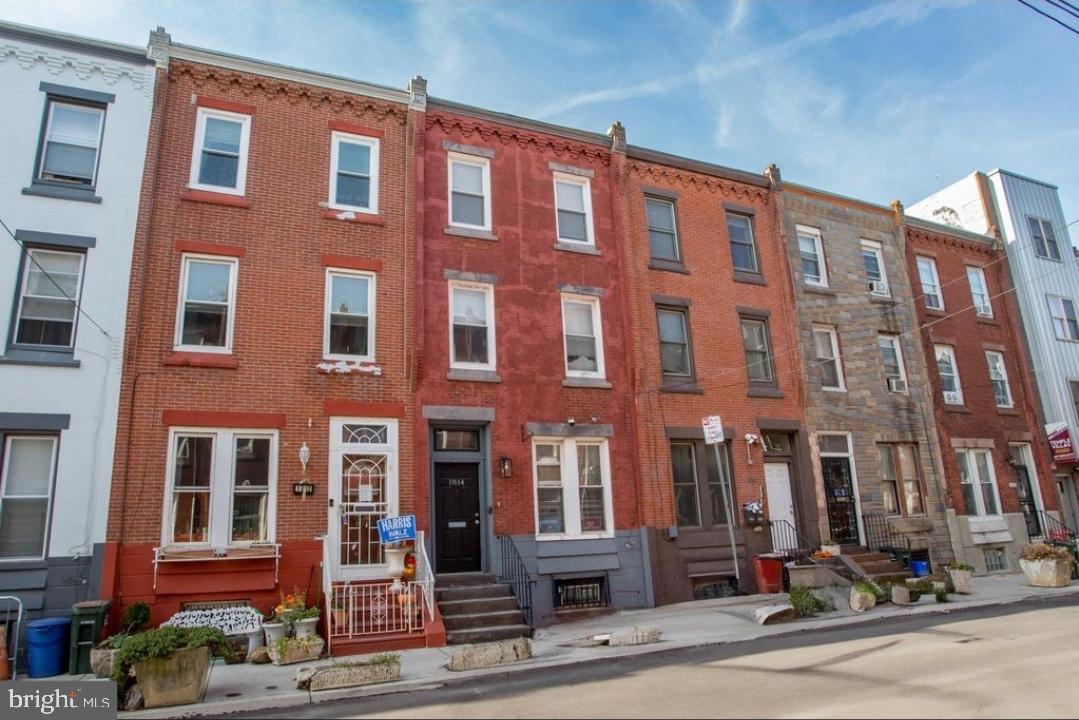 1814 N BOUVIER STREET