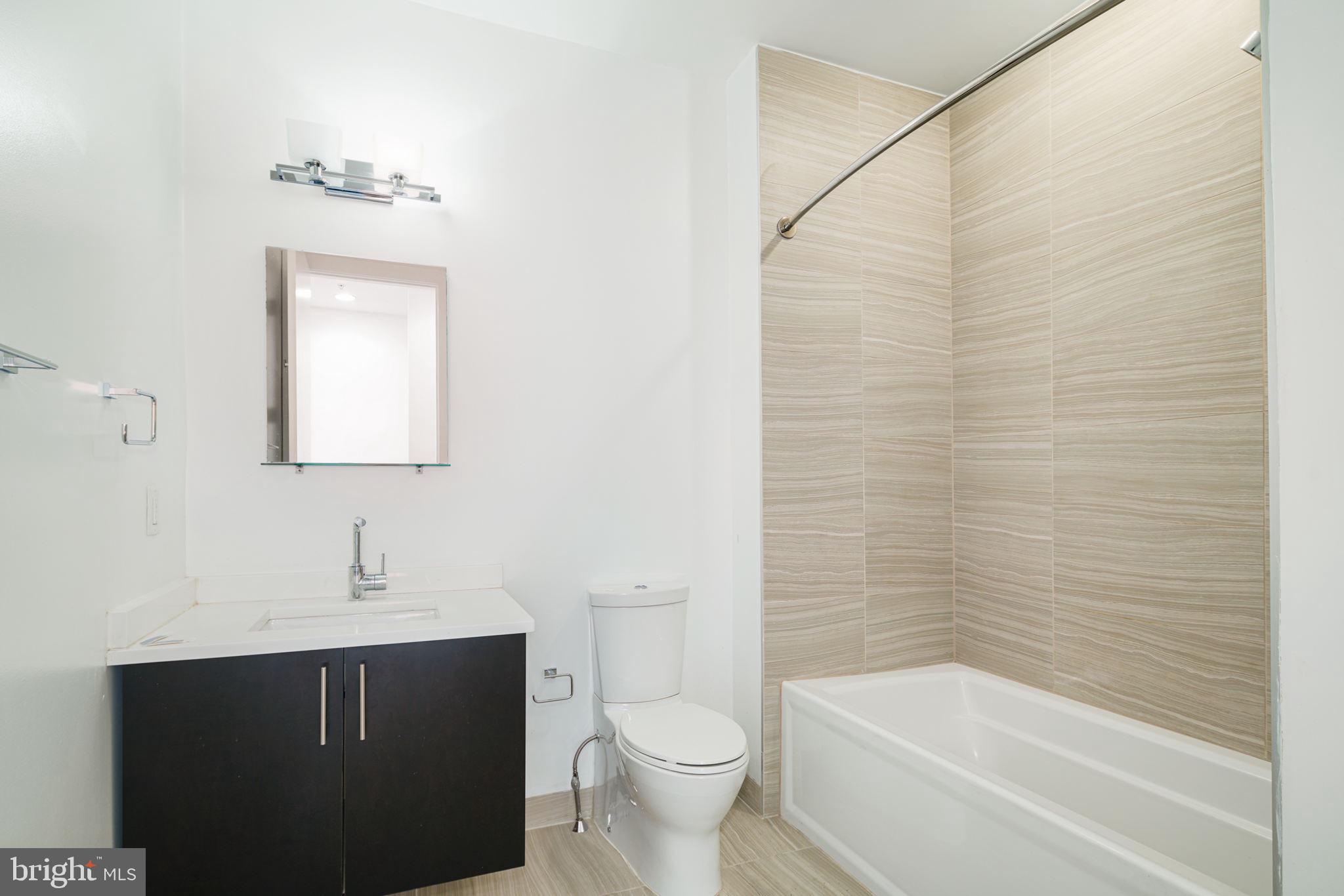 740 S COLUMBUS BOULEVARD 6