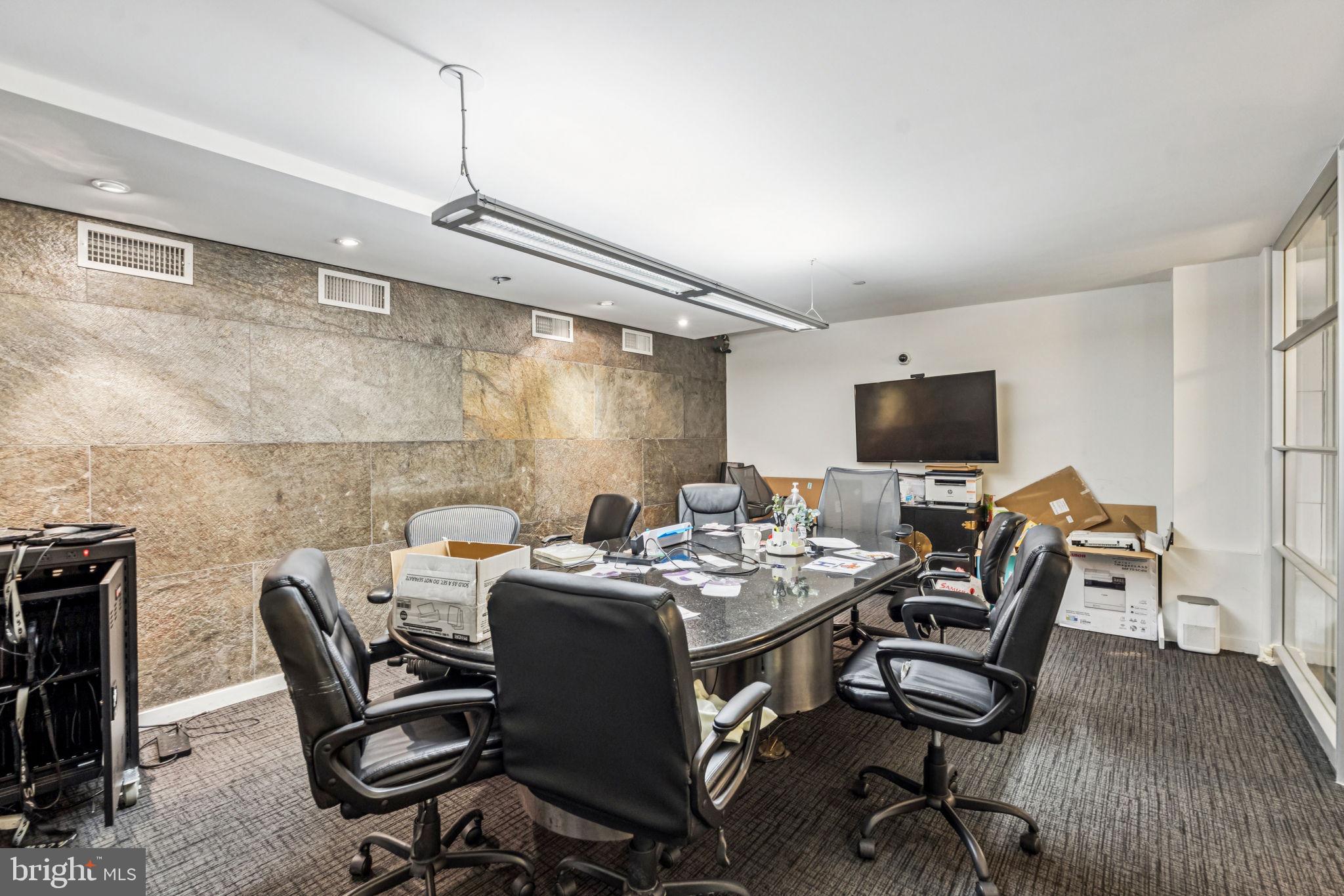 4640 UMBRIA STREET 46