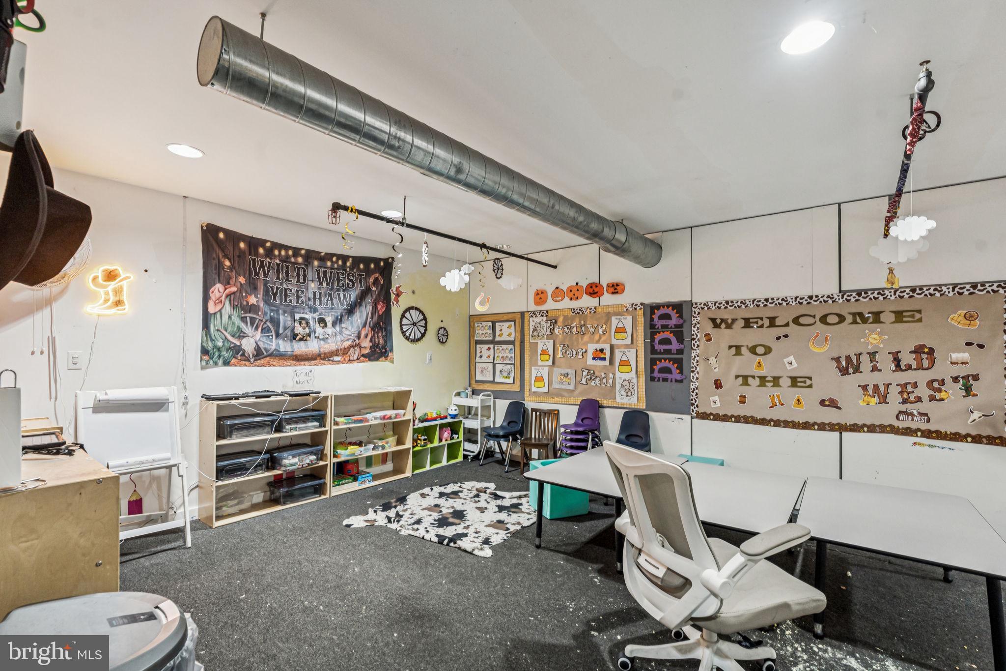 4640 UMBRIA STREET 46