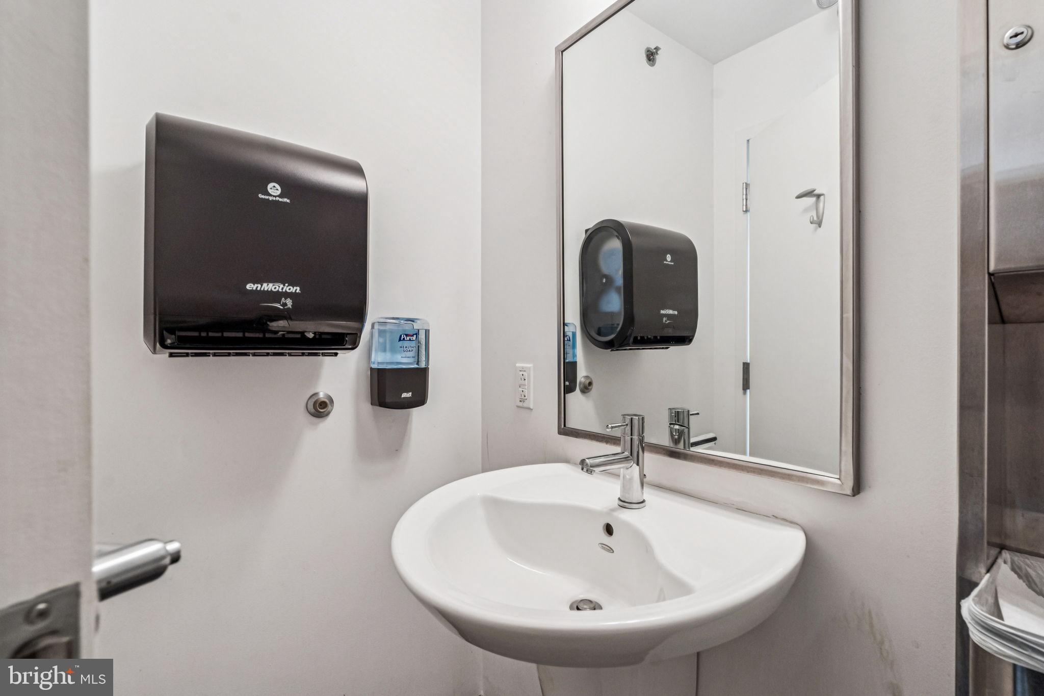 4640 UMBRIA STREET 46