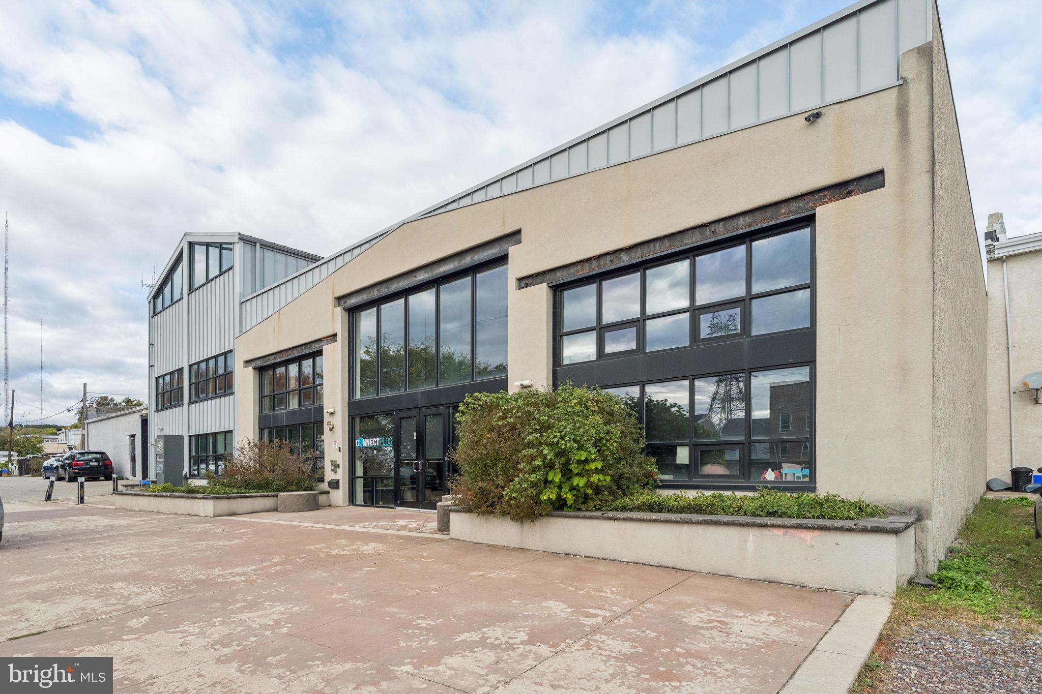 4640 UMBRIA STREET 46