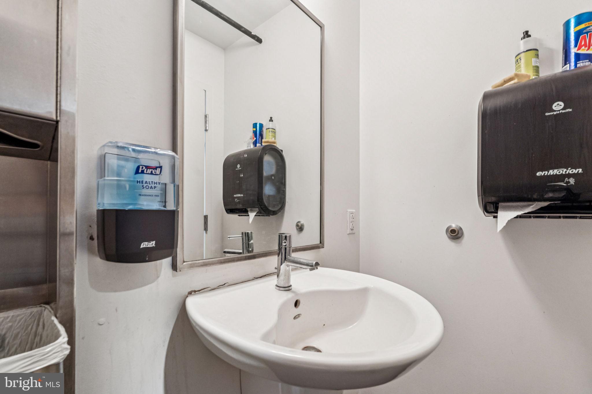 4640 UMBRIA STREET 46