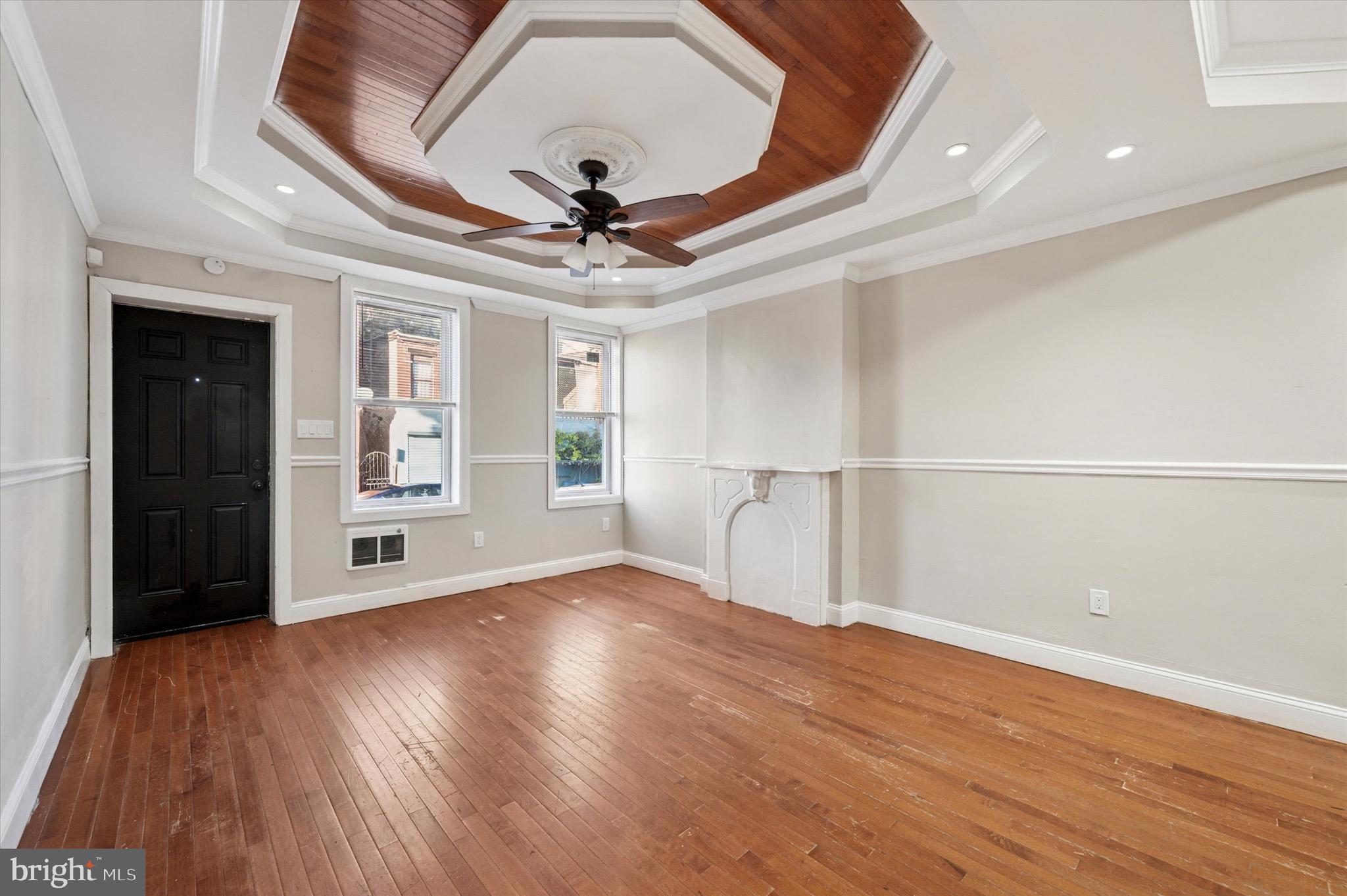 502 W CUMBERLAND STREET