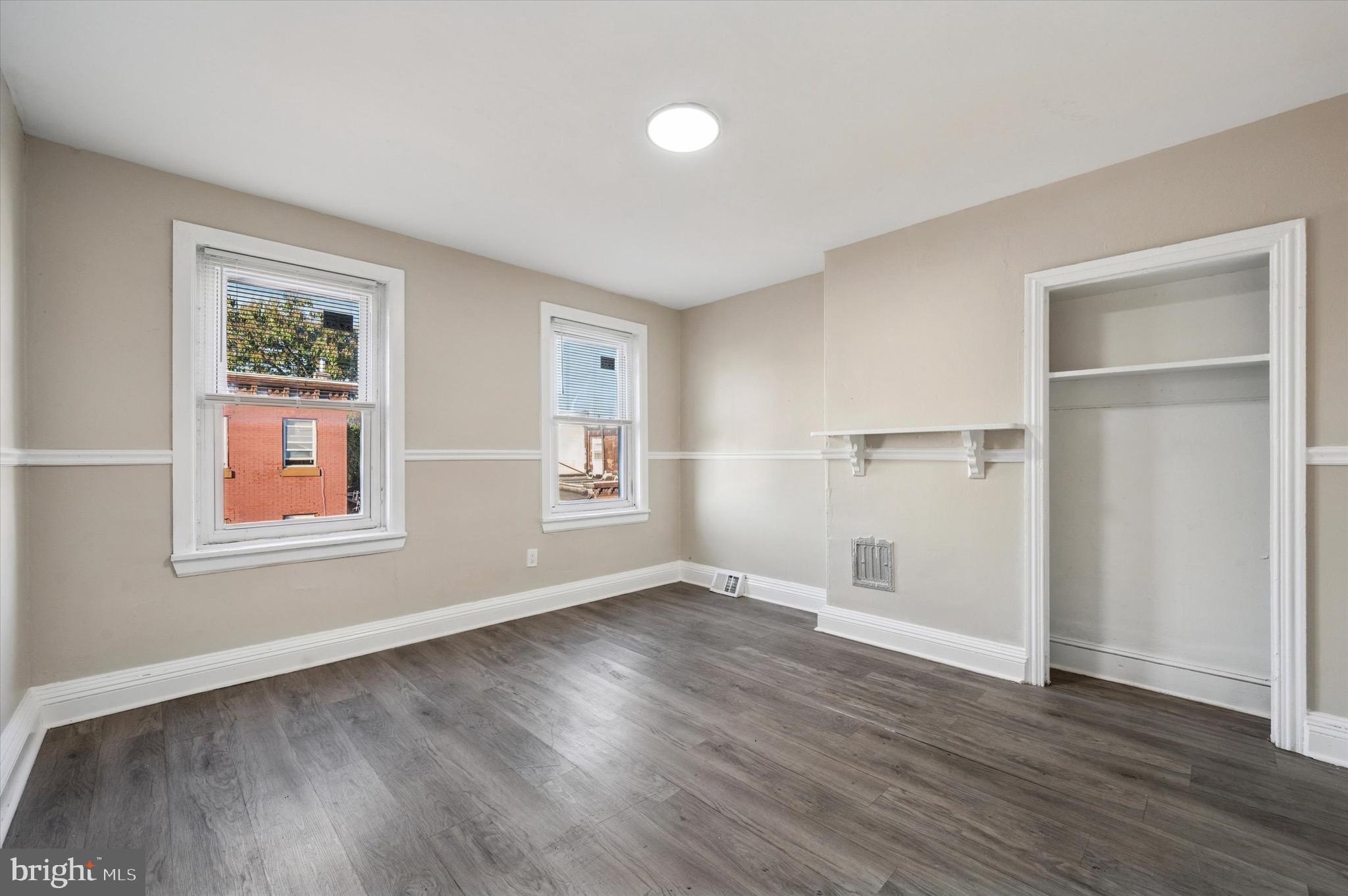 502 W CUMBERLAND STREET