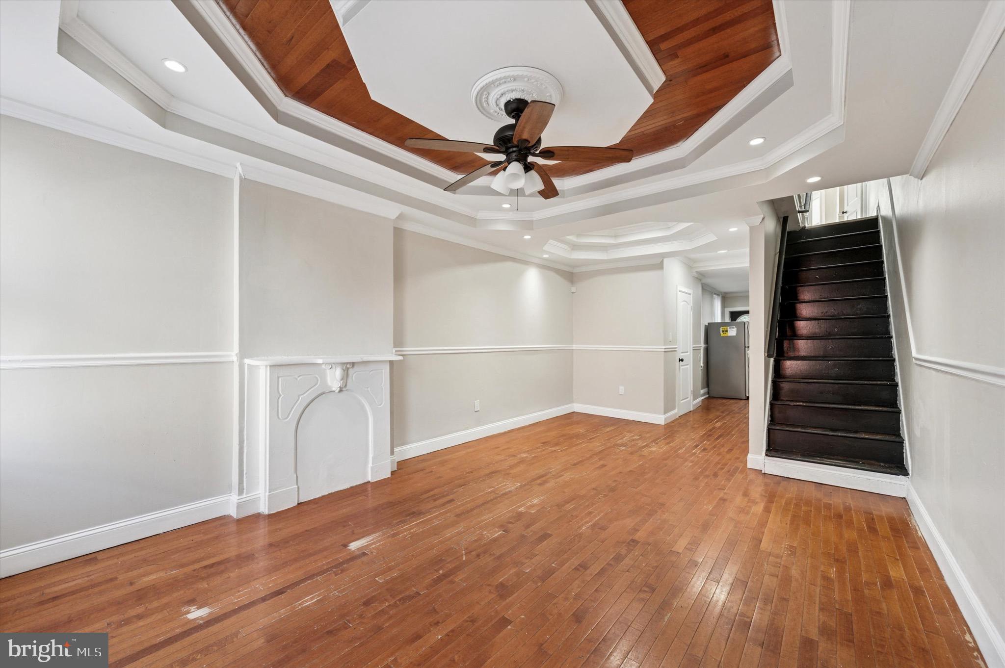 502 W CUMBERLAND STREET