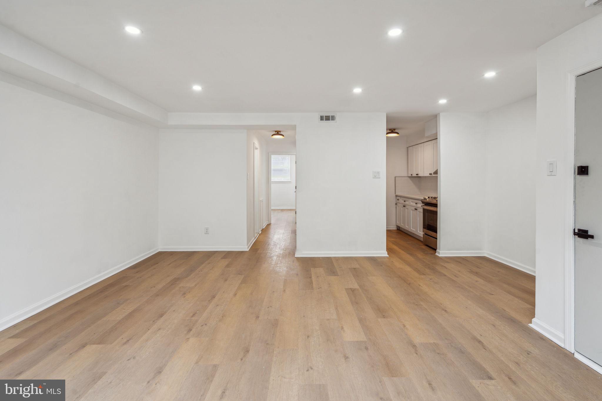 6901 VALLEY AVENUE 29 D1