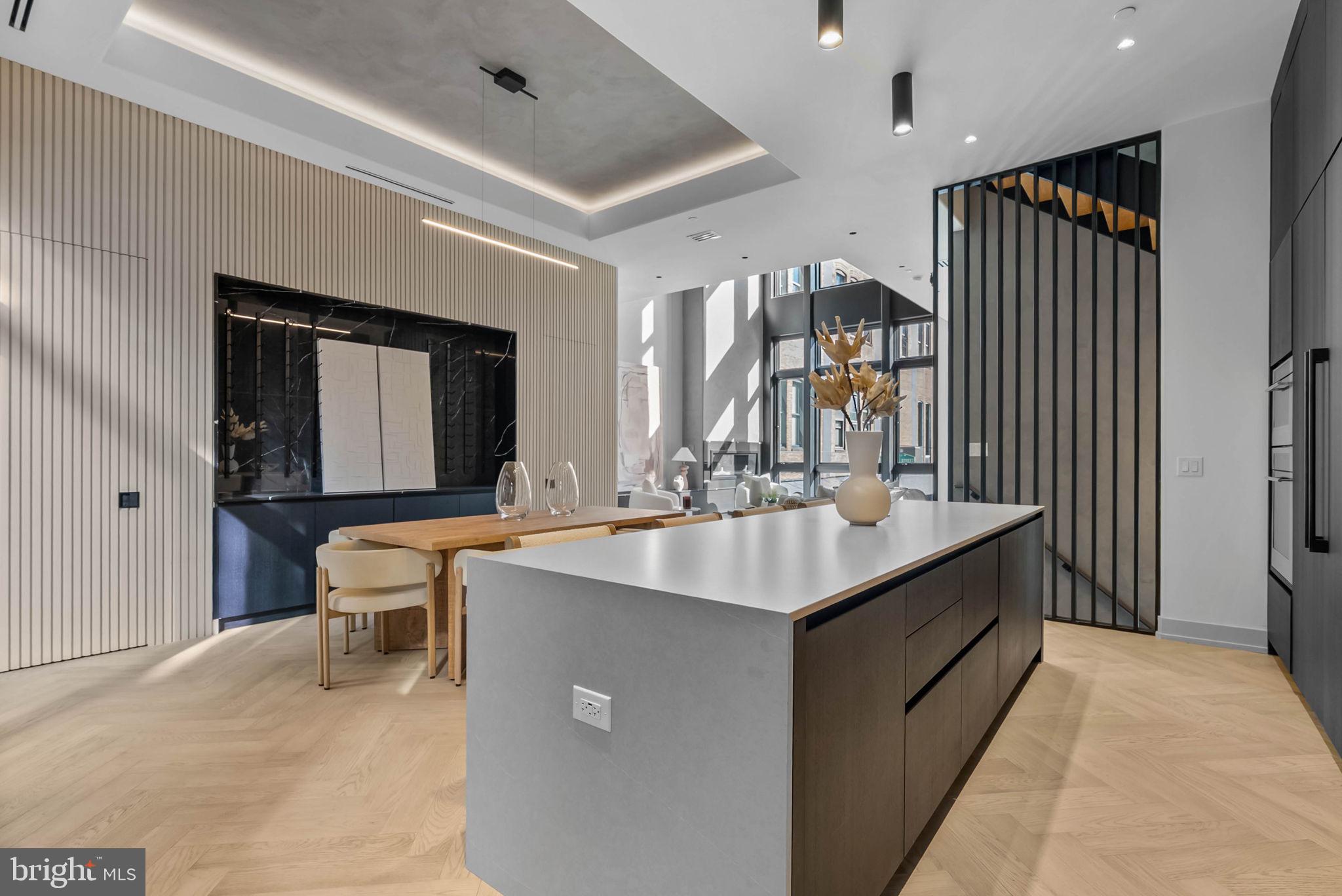 110 S BONSALL STREET