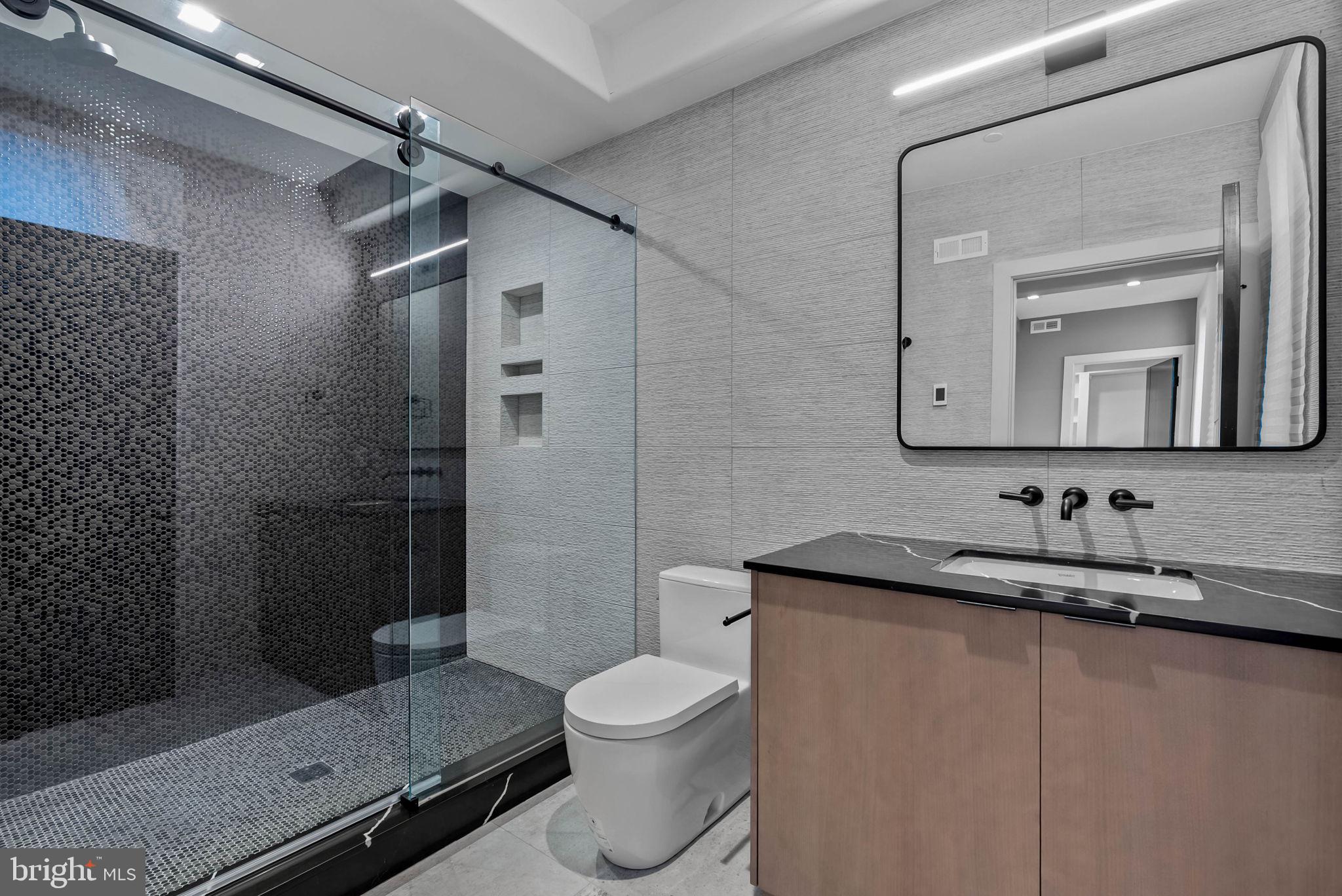 110 S BONSALL STREET