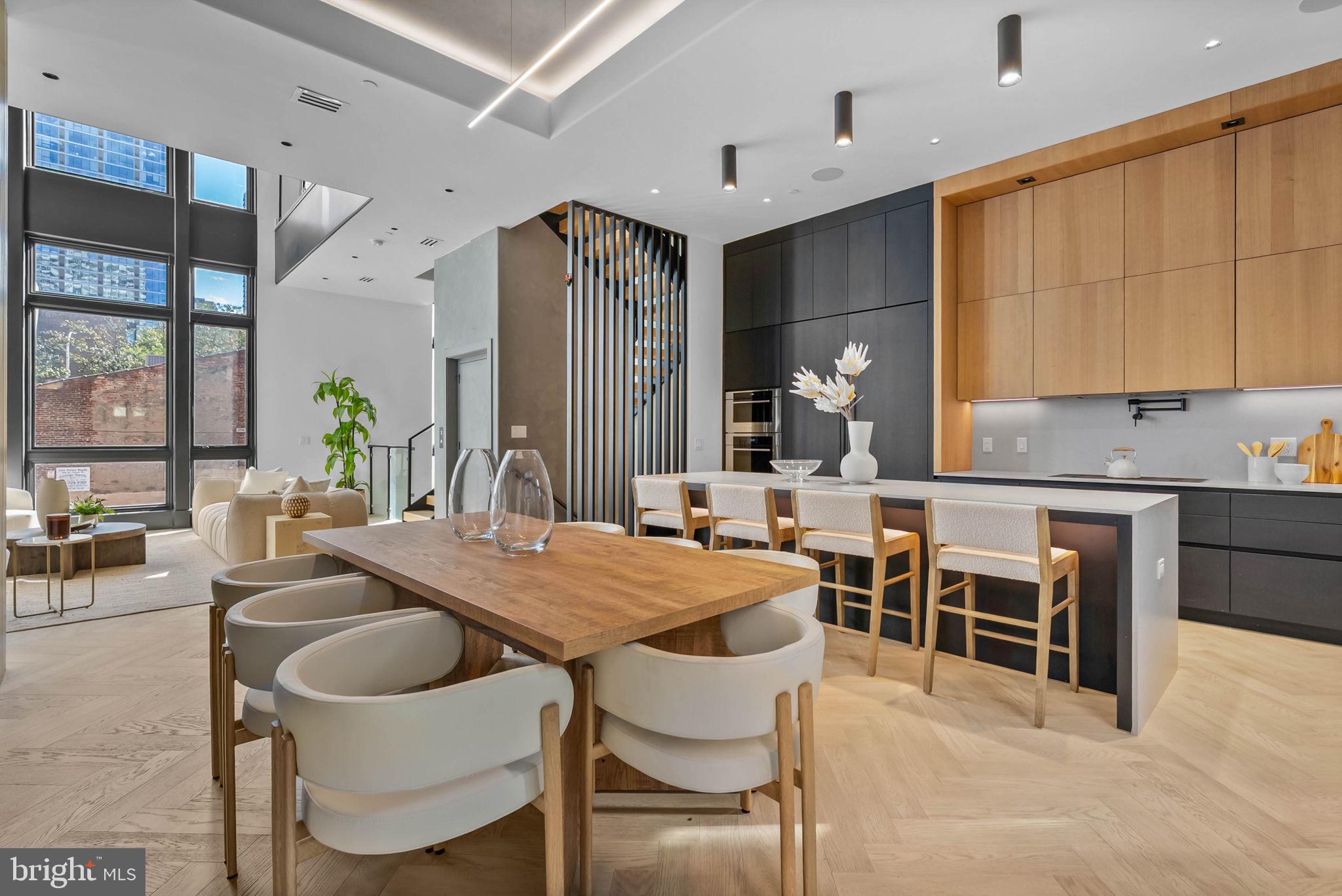 110 S BONSALL STREET