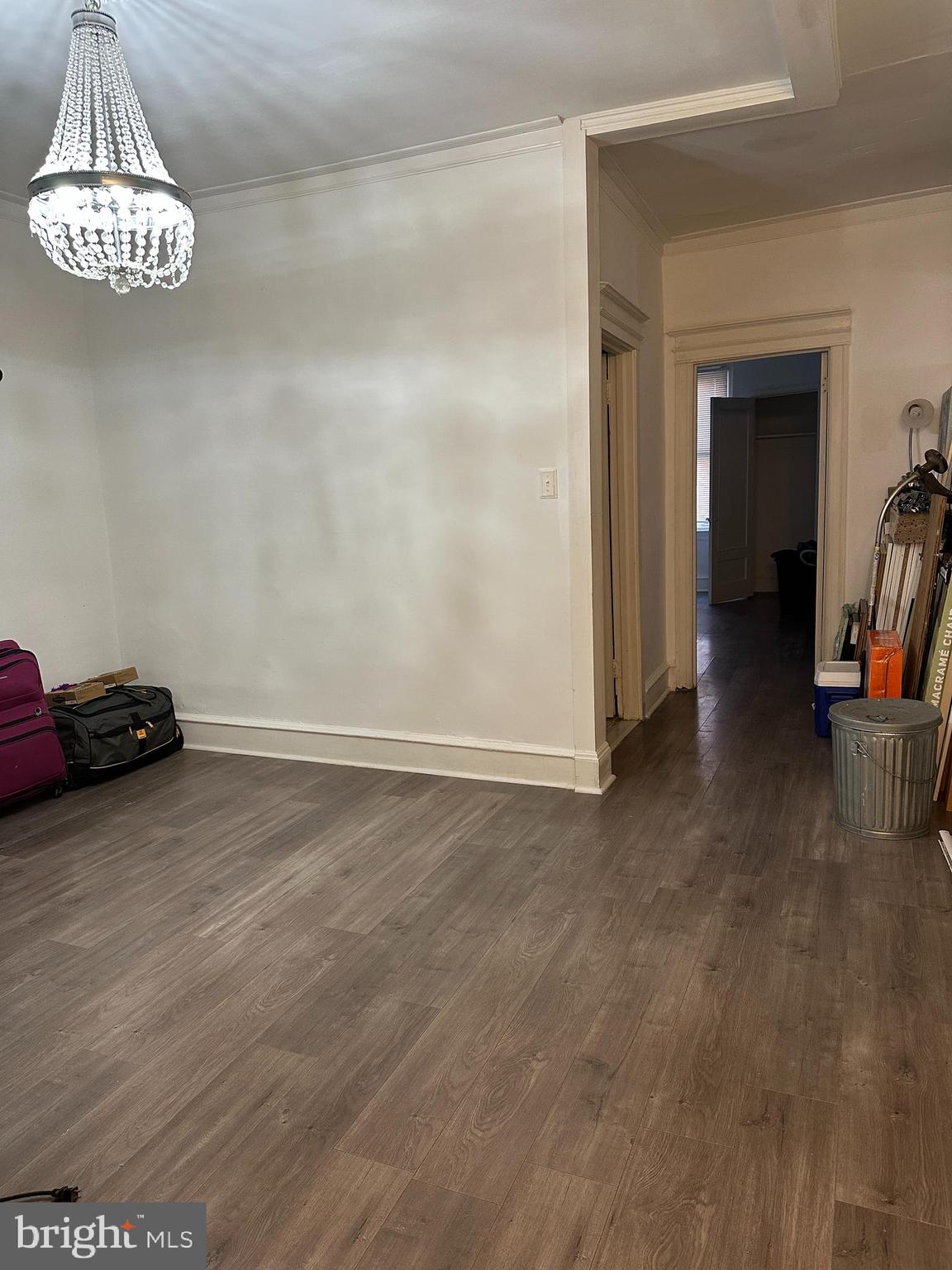 1223 W WYOMING AVENUE