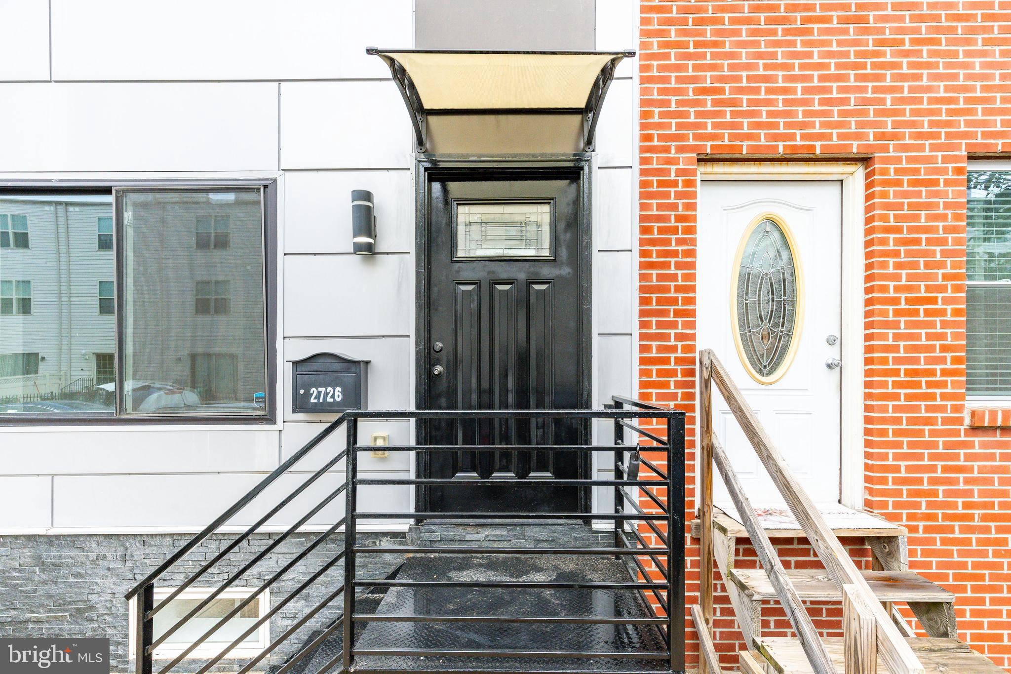 2726 EDGEMONT STREET