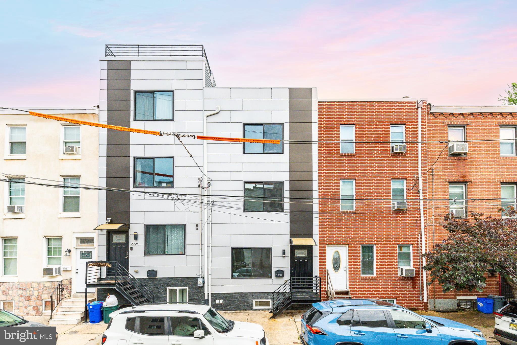 2726 EDGEMONT STREET