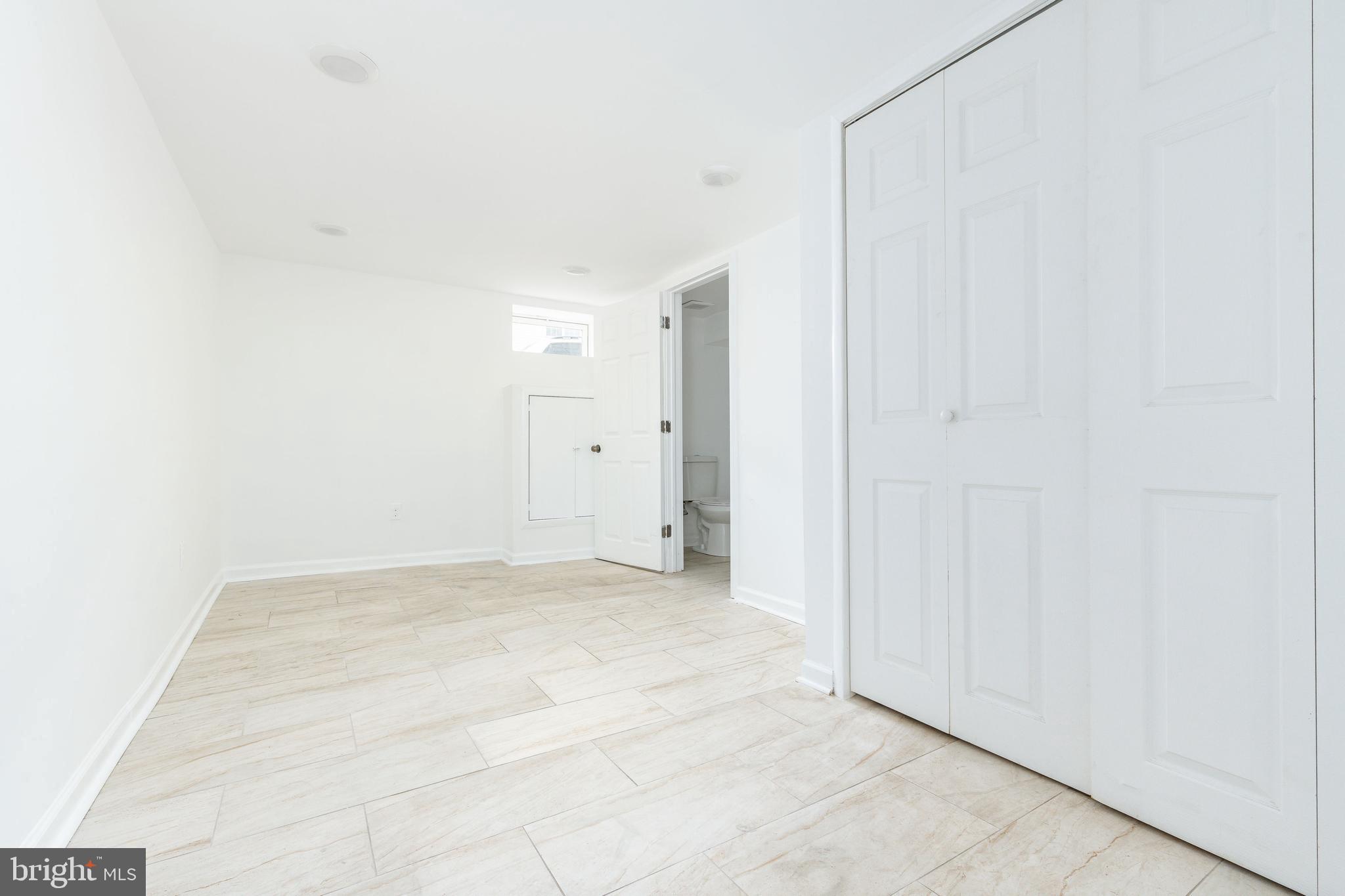 2726 EDGEMONT STREET