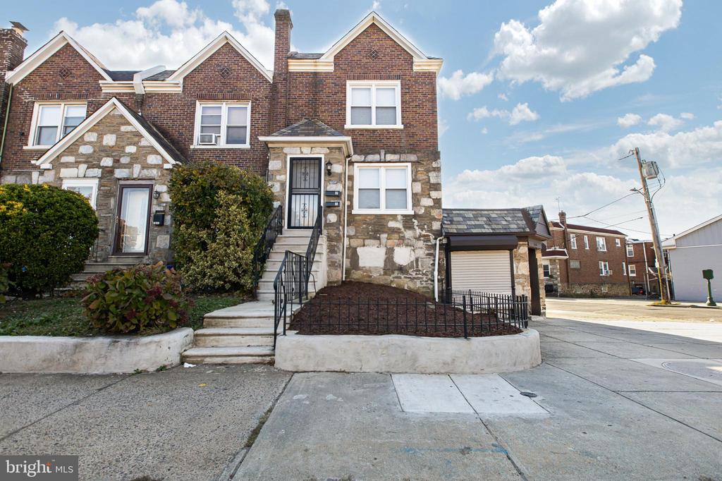 1650 W CHELTENHAM AVENUE 2ND FL