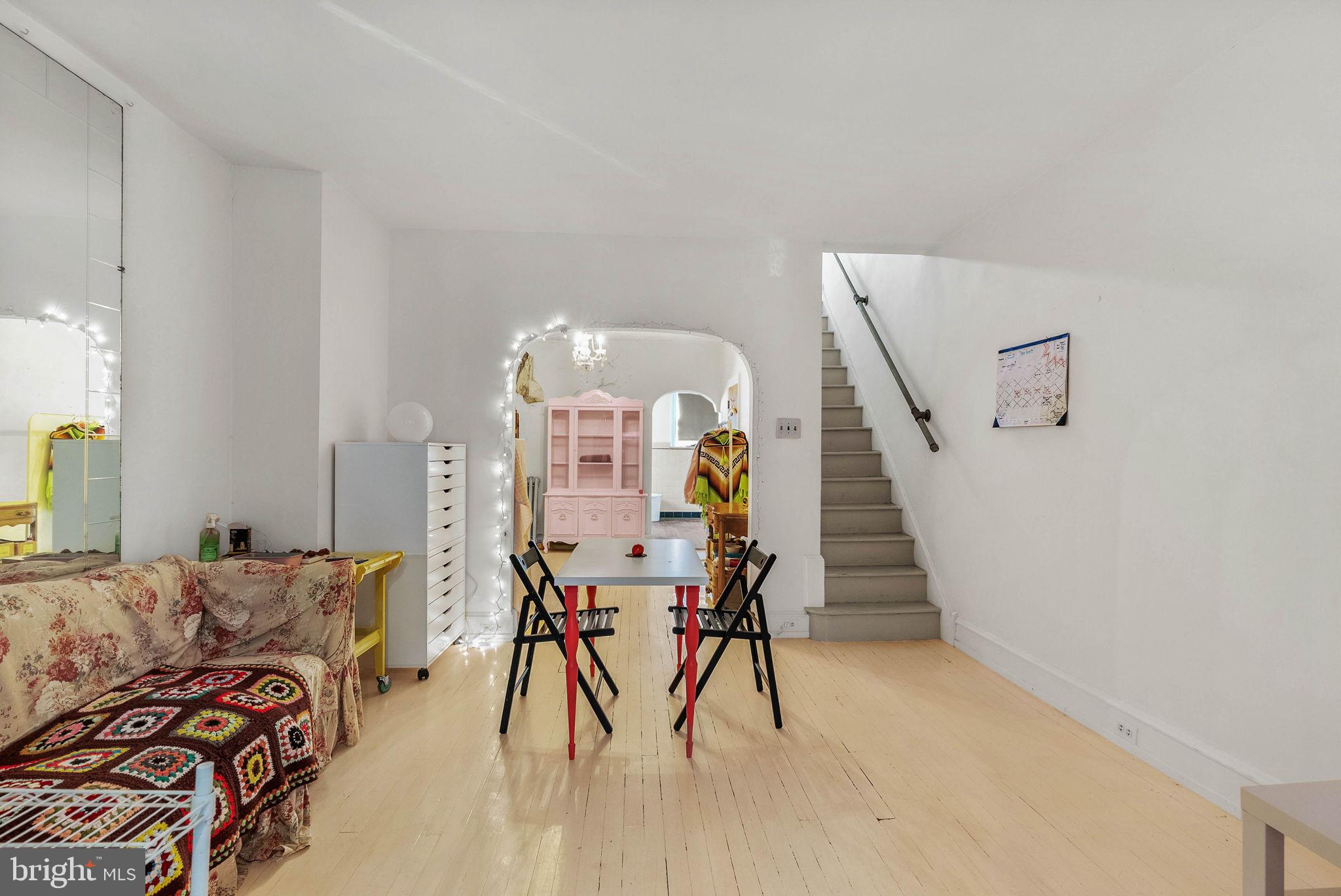 2233 S NORWOOD STREET