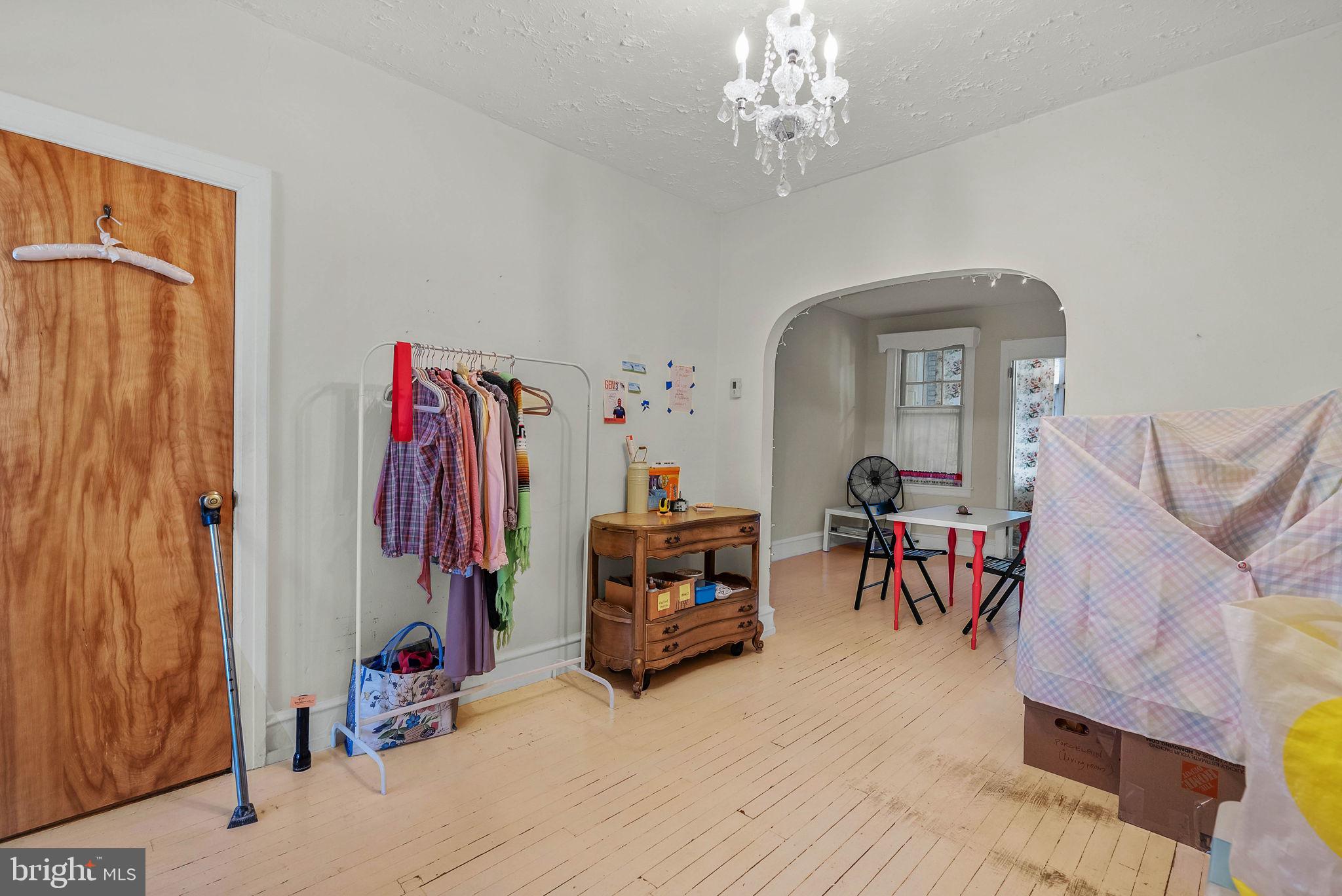 2233 S NORWOOD STREET