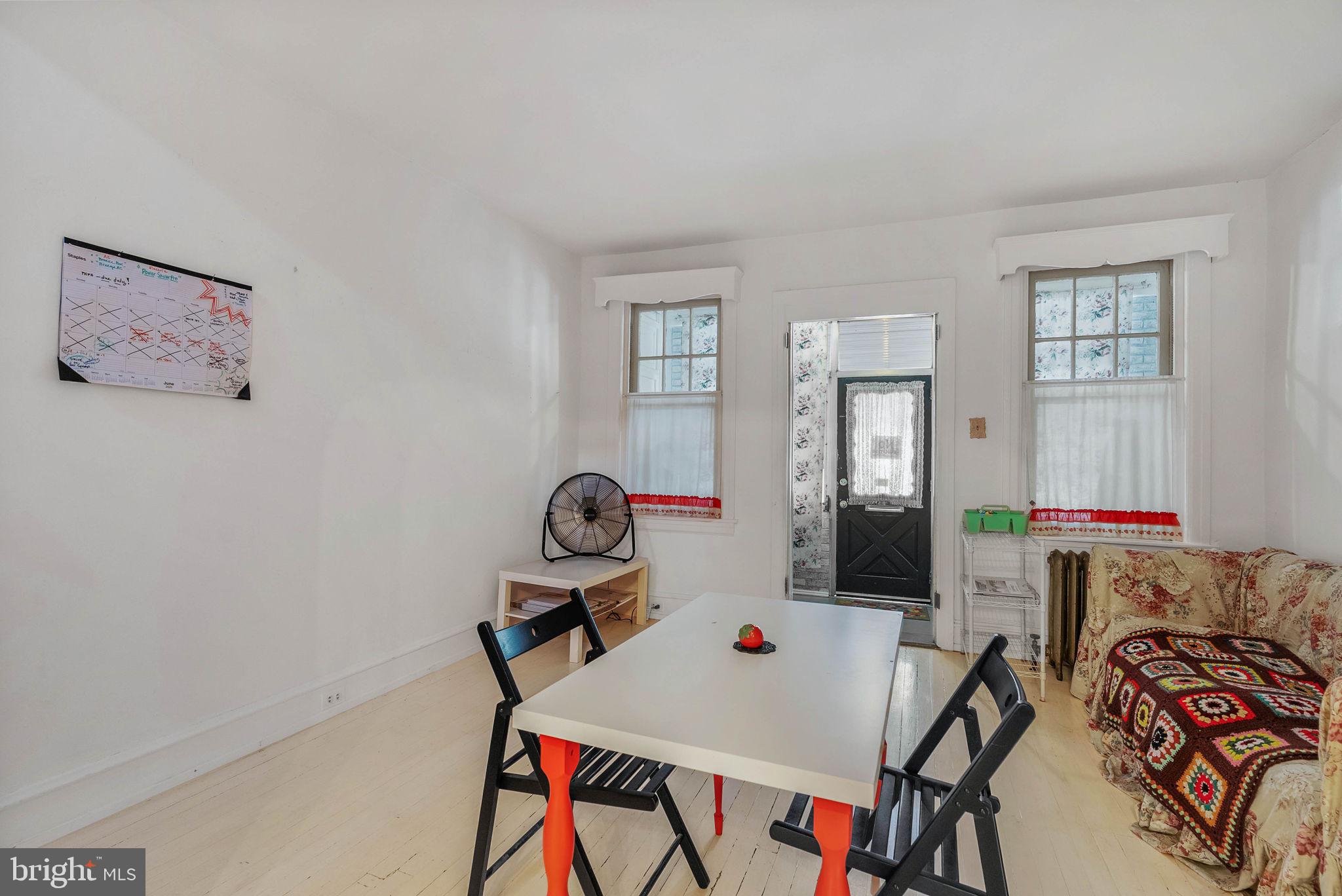 2233 S NORWOOD STREET