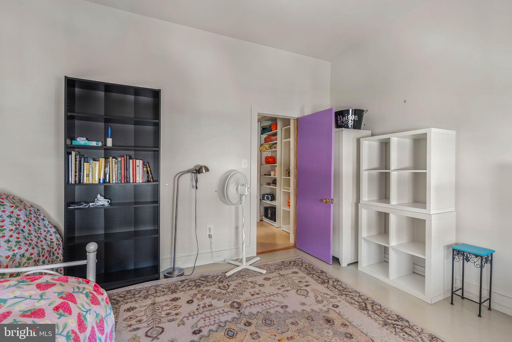 2233 S NORWOOD STREET