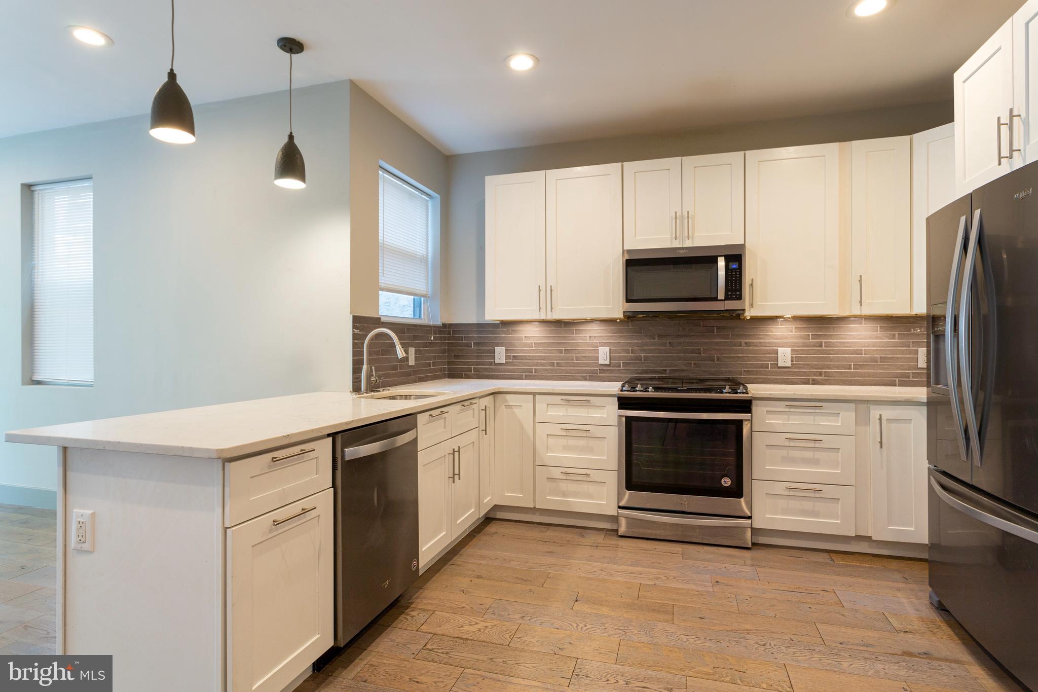 1533 N 33RD STREET 1