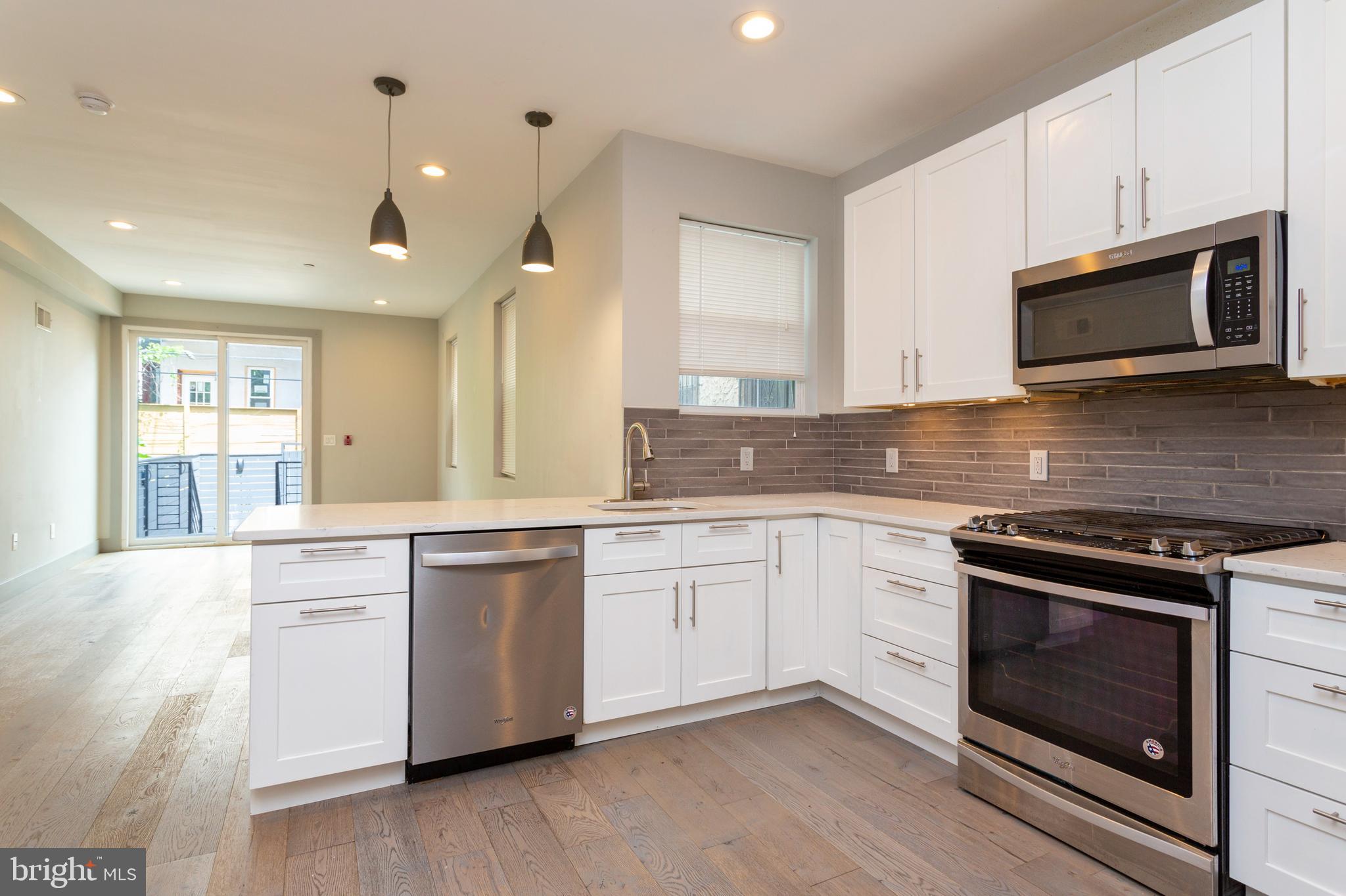 1533 N 33RD STREET 1