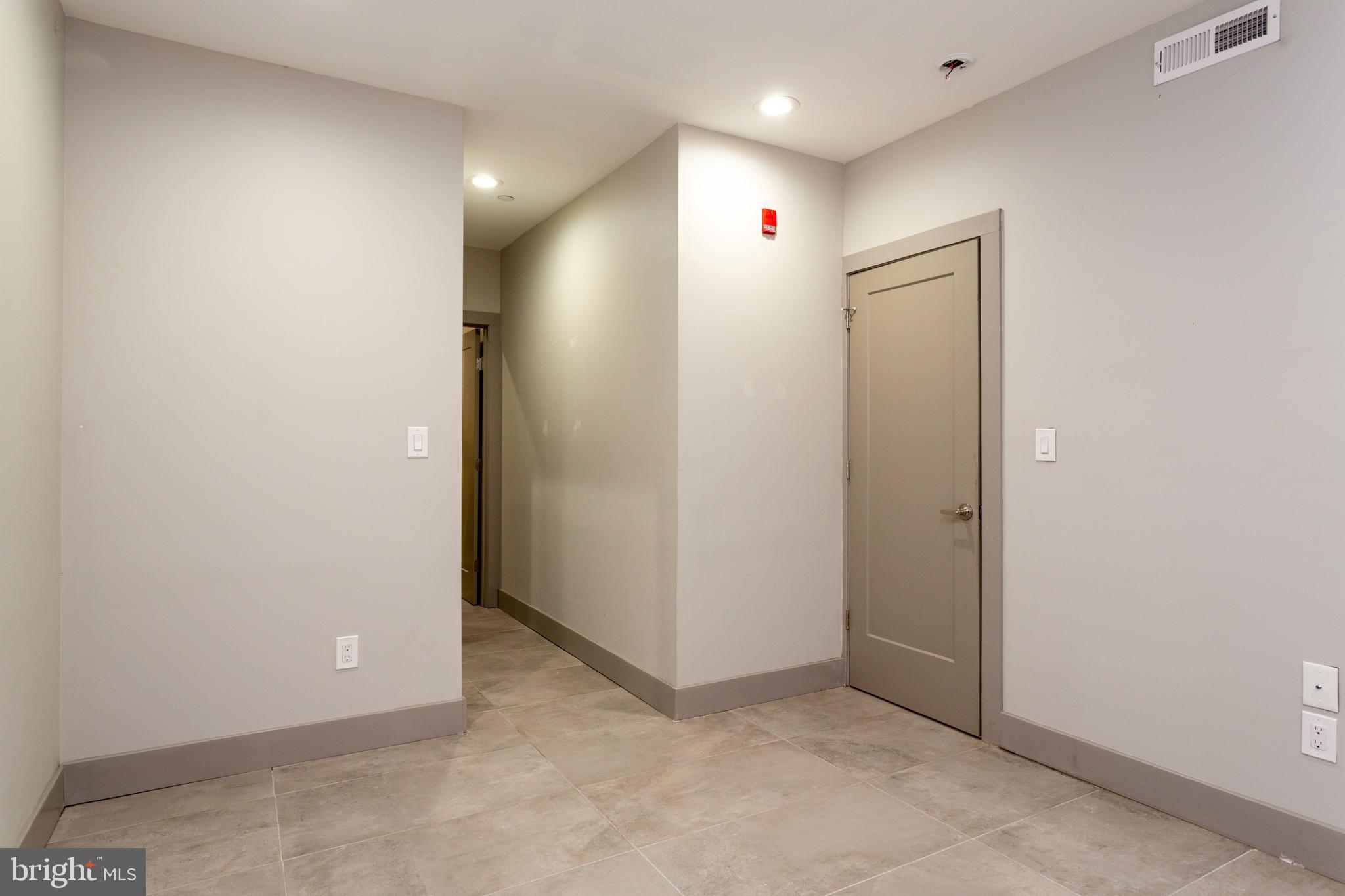 1533 N 33RD STREET 1